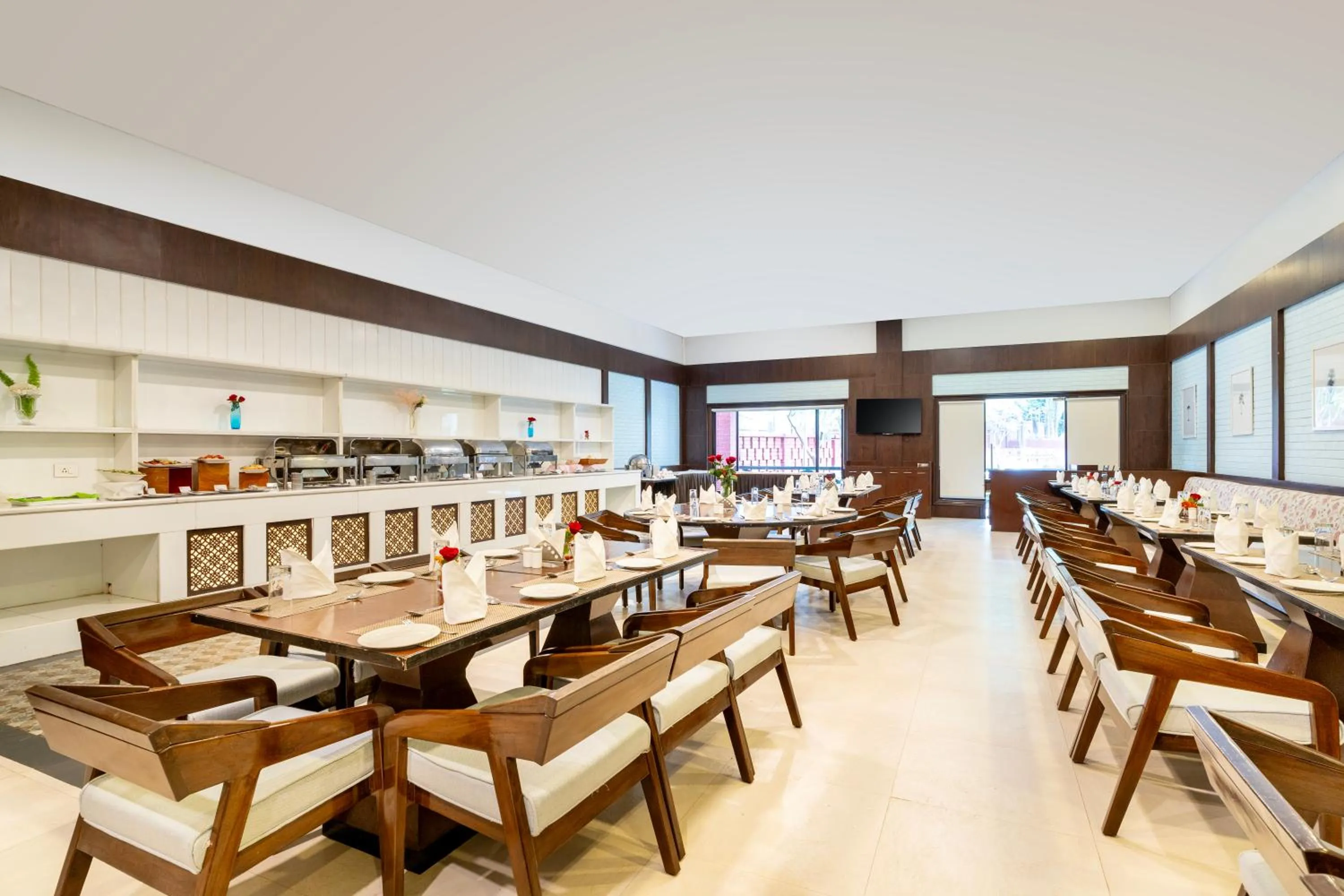 Dining area in The Greenfields Resort and Convention