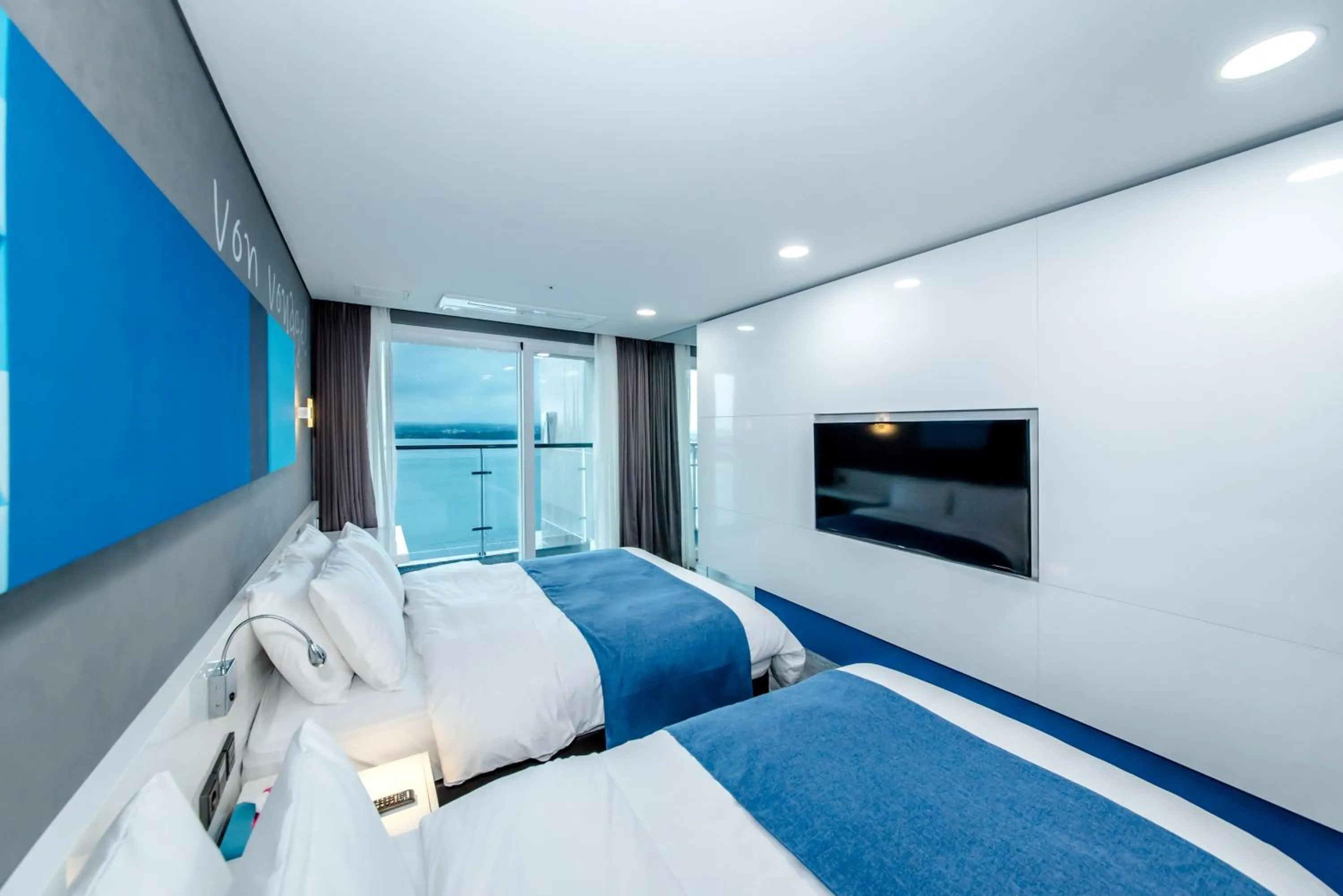 Bedroom, Bed in Co-op City Hotel Seongsan