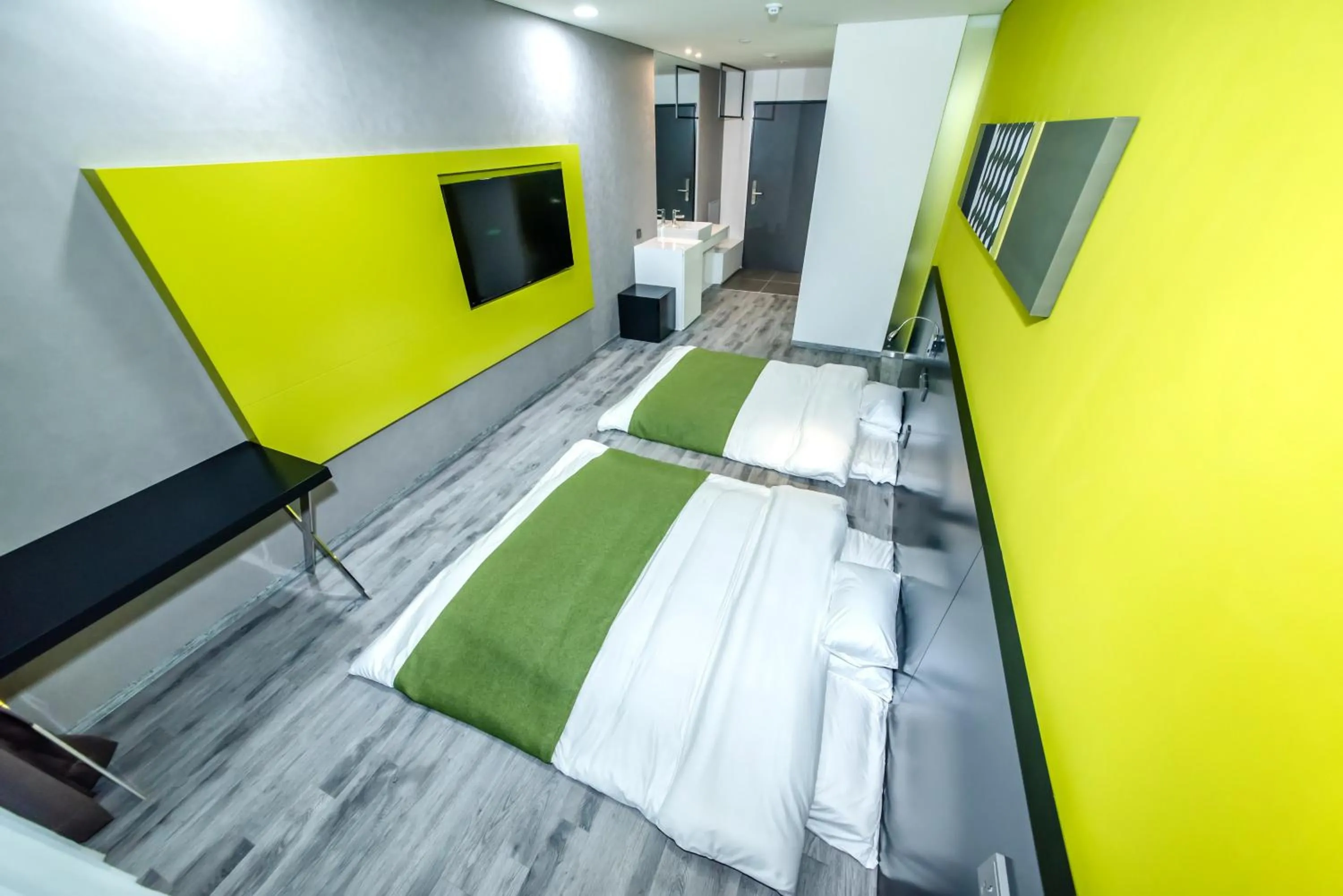 Bedroom, Bed in Co-op City Hotel Seongsan