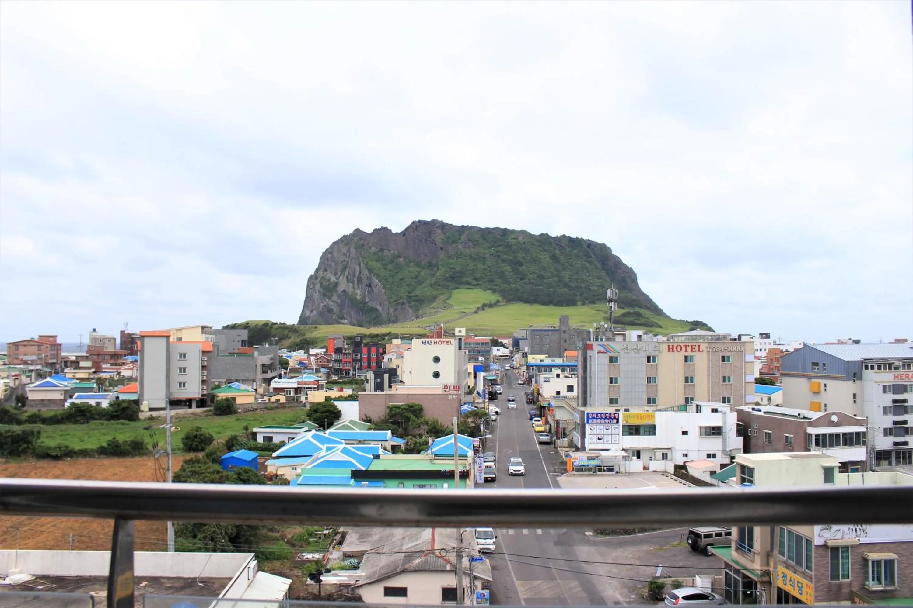 Mountain view in Co-op City Hotel Seongsan