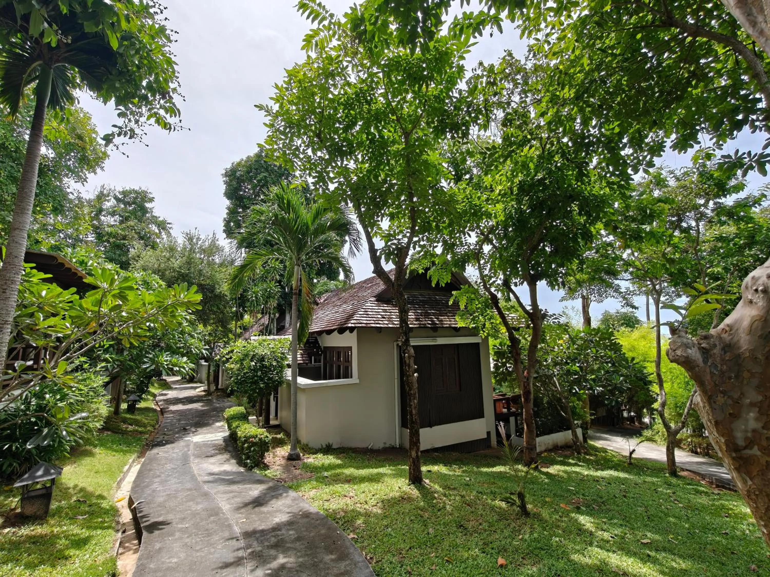 Property building in Bhundhari Resort & Villas Samui