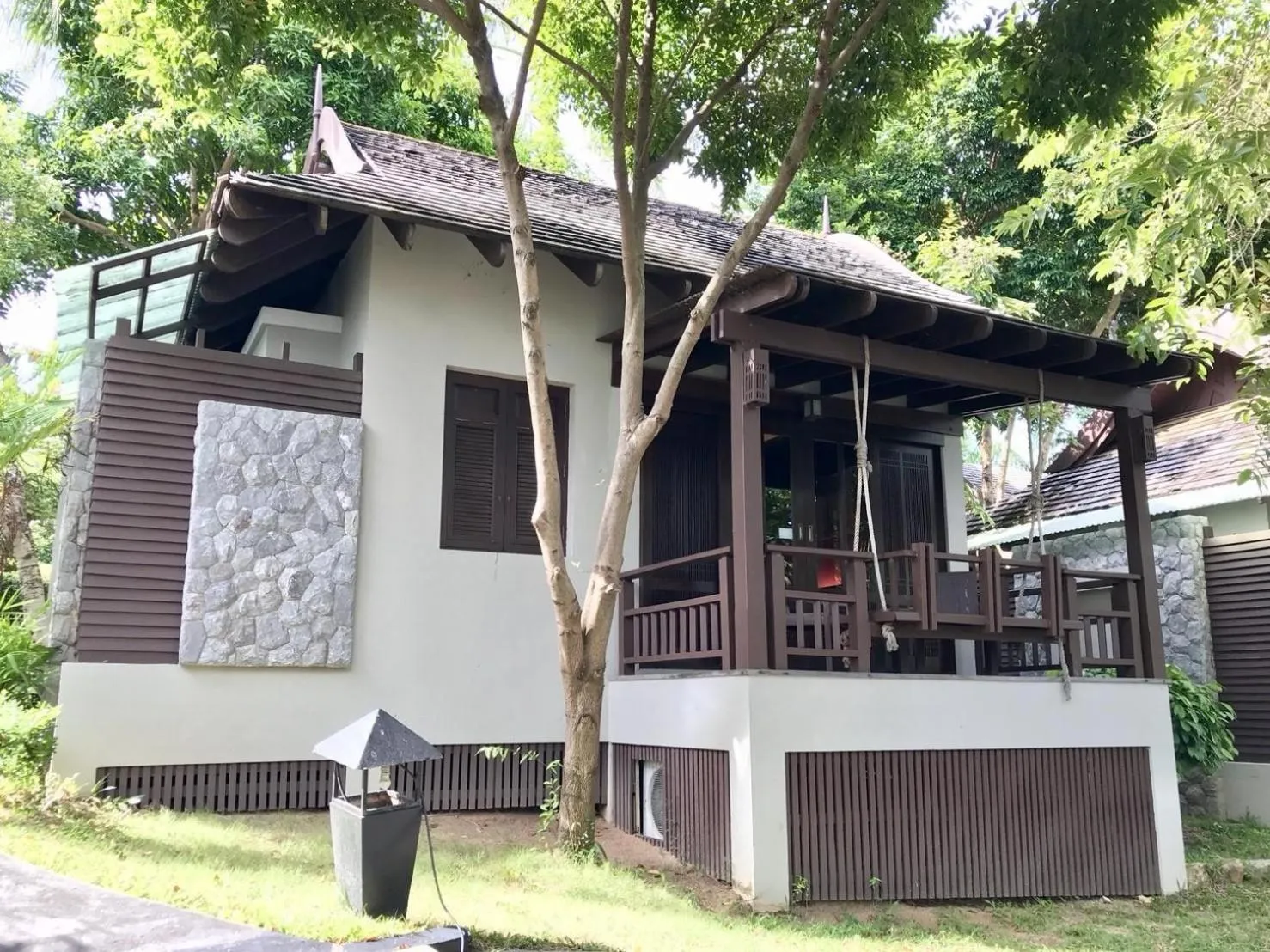 Property building in Bhundhari Resort & Villas Samui