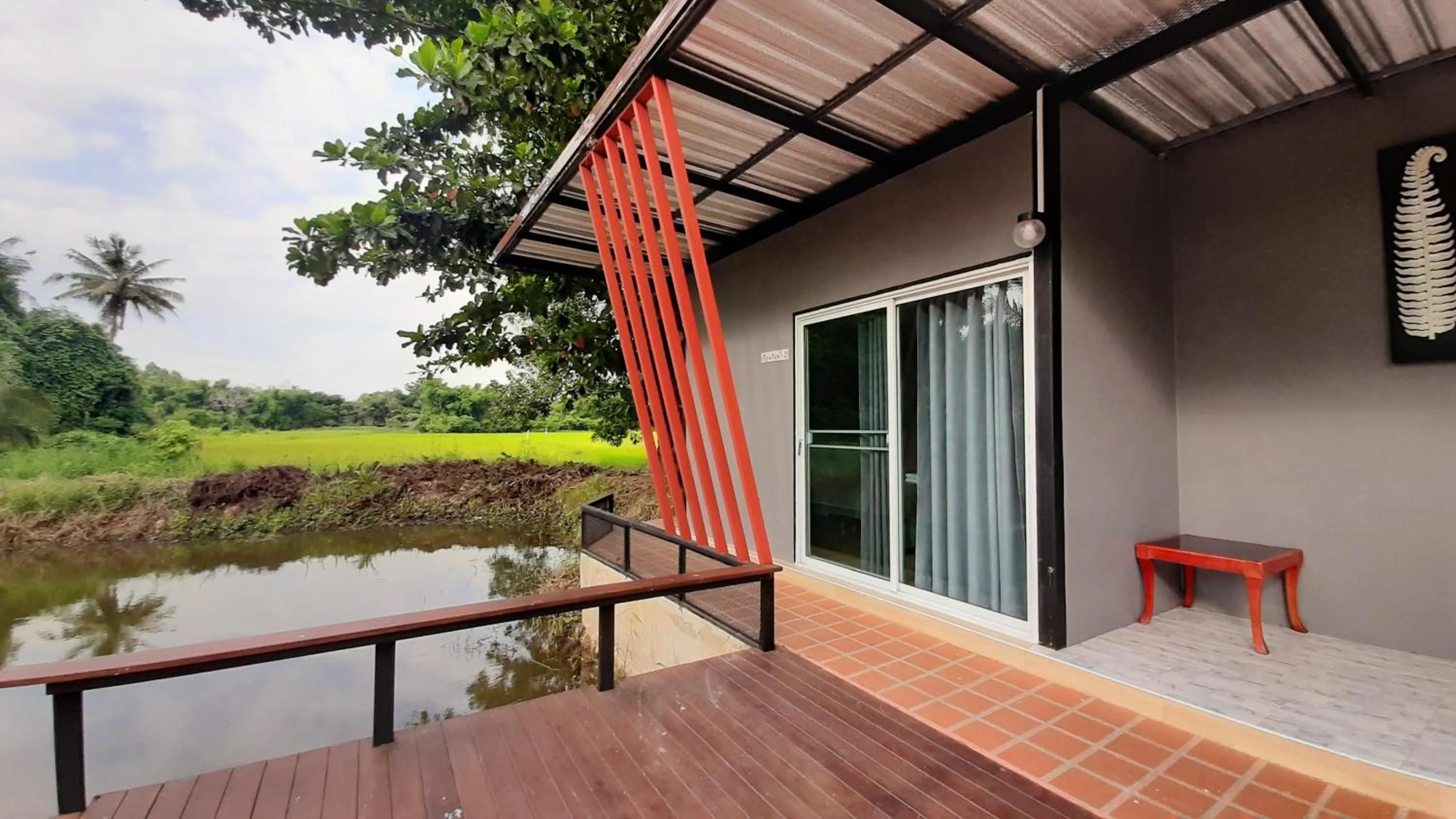 Sawan Srang Nang Kaew