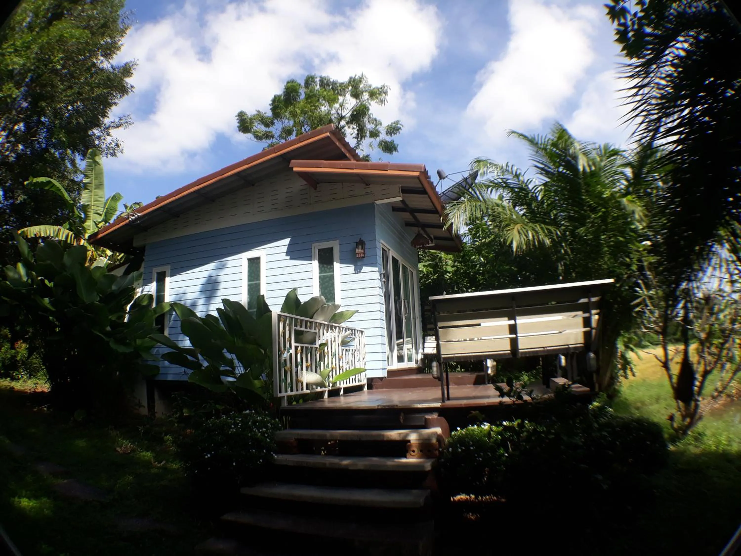 Sawan Srang Nang Kaew