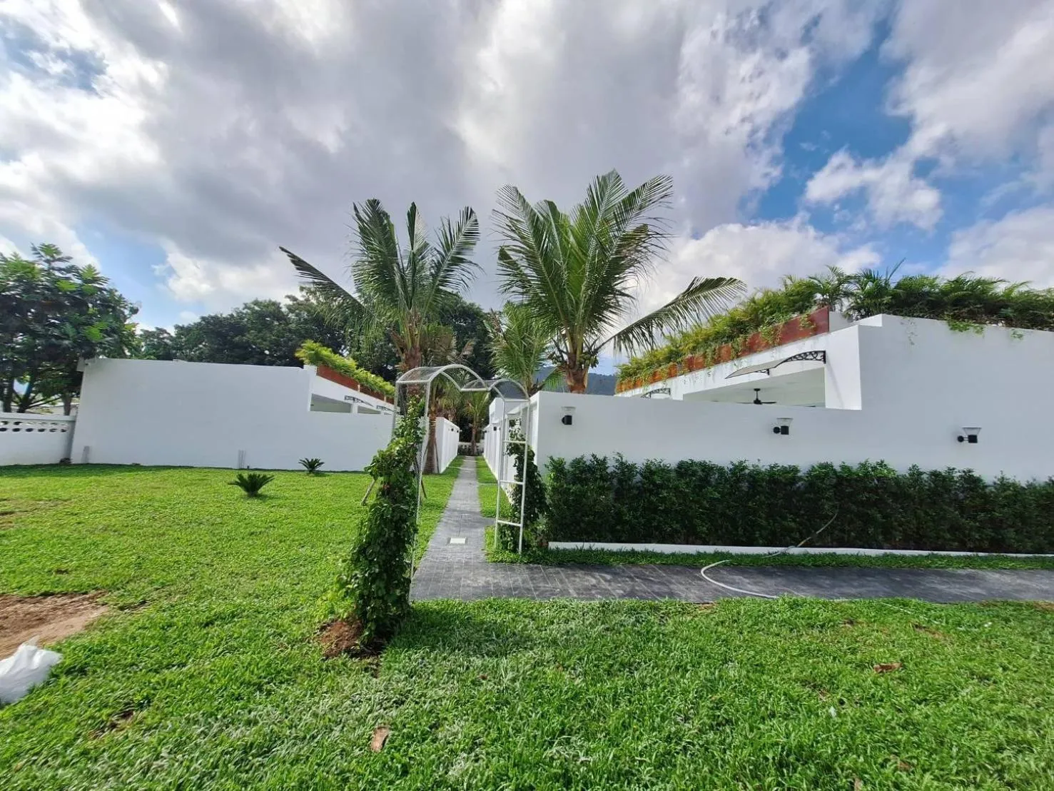 Lotus Bleu Resort & Restaurant