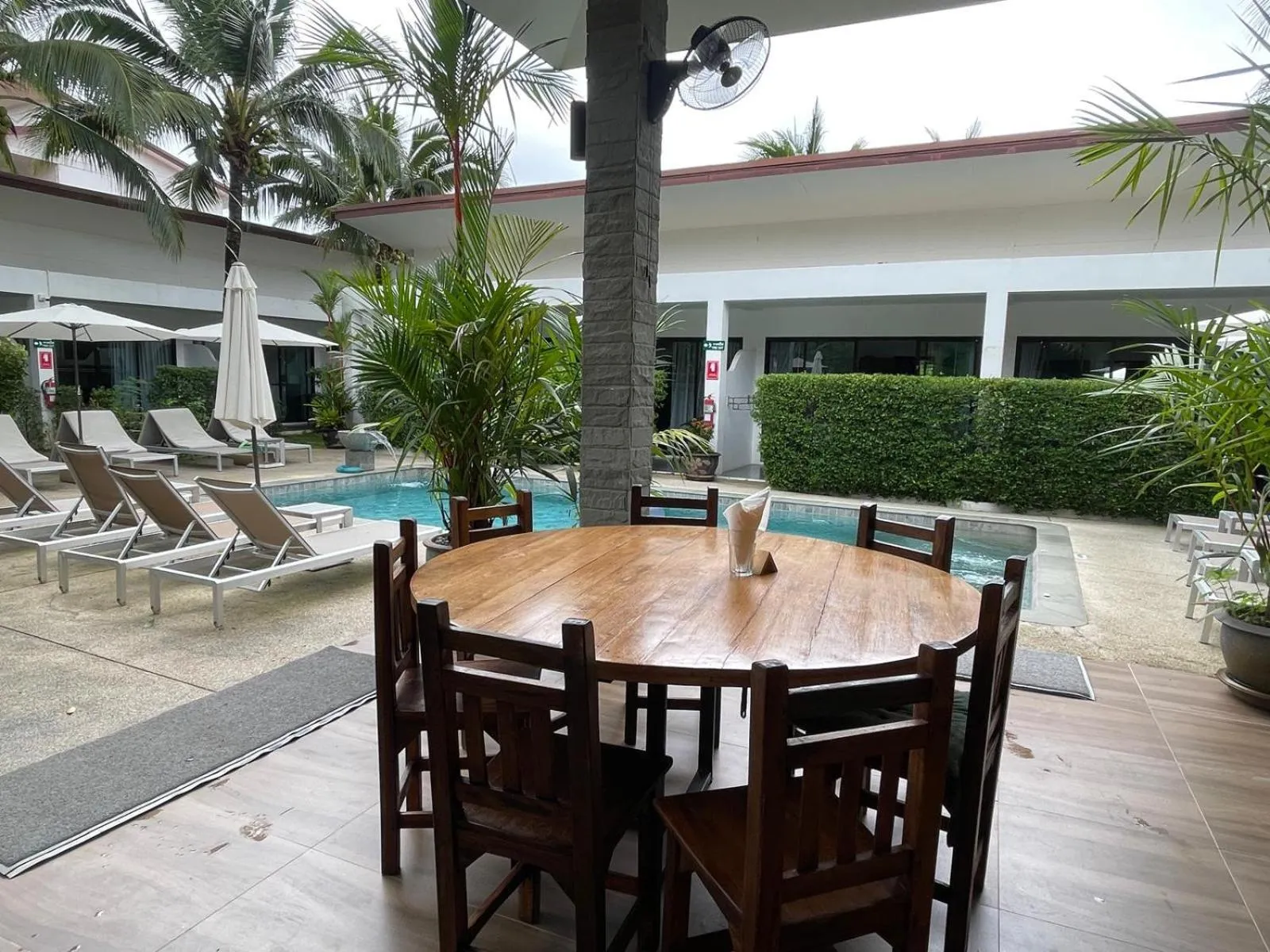 Lotus Bleu Resort & Restaurant