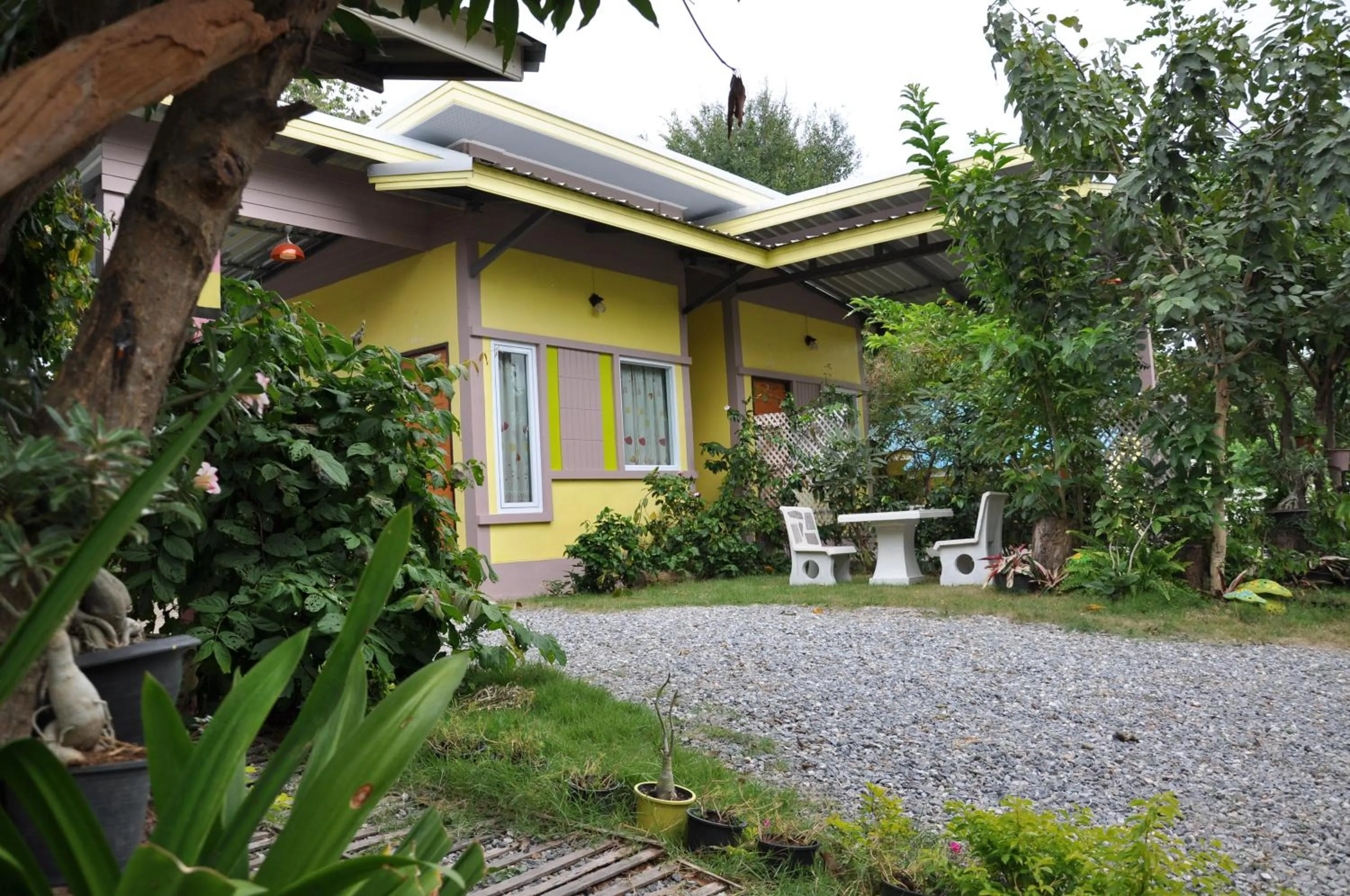 Other in Feel Good Resort