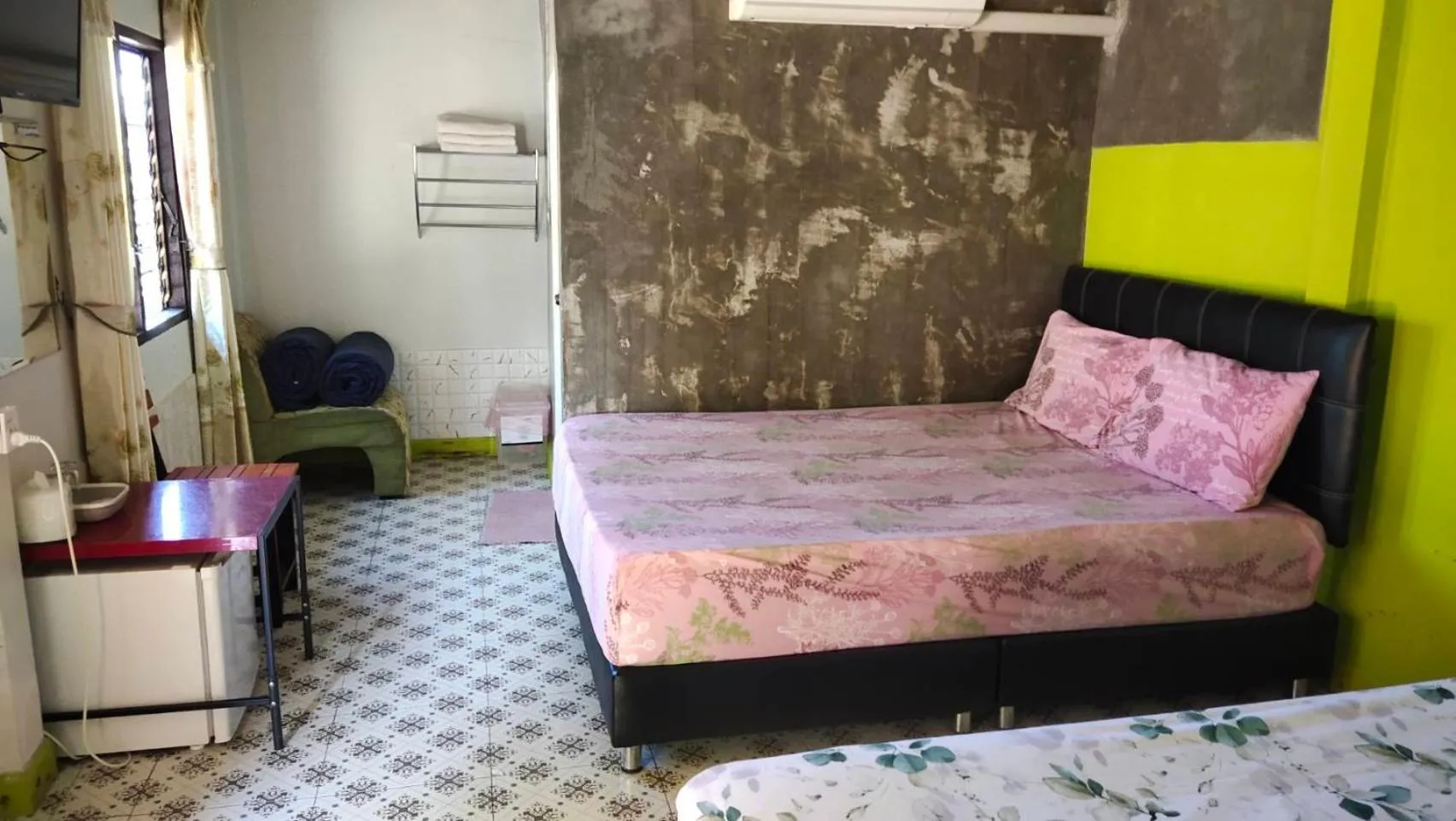 Bed in Feel Good Resort