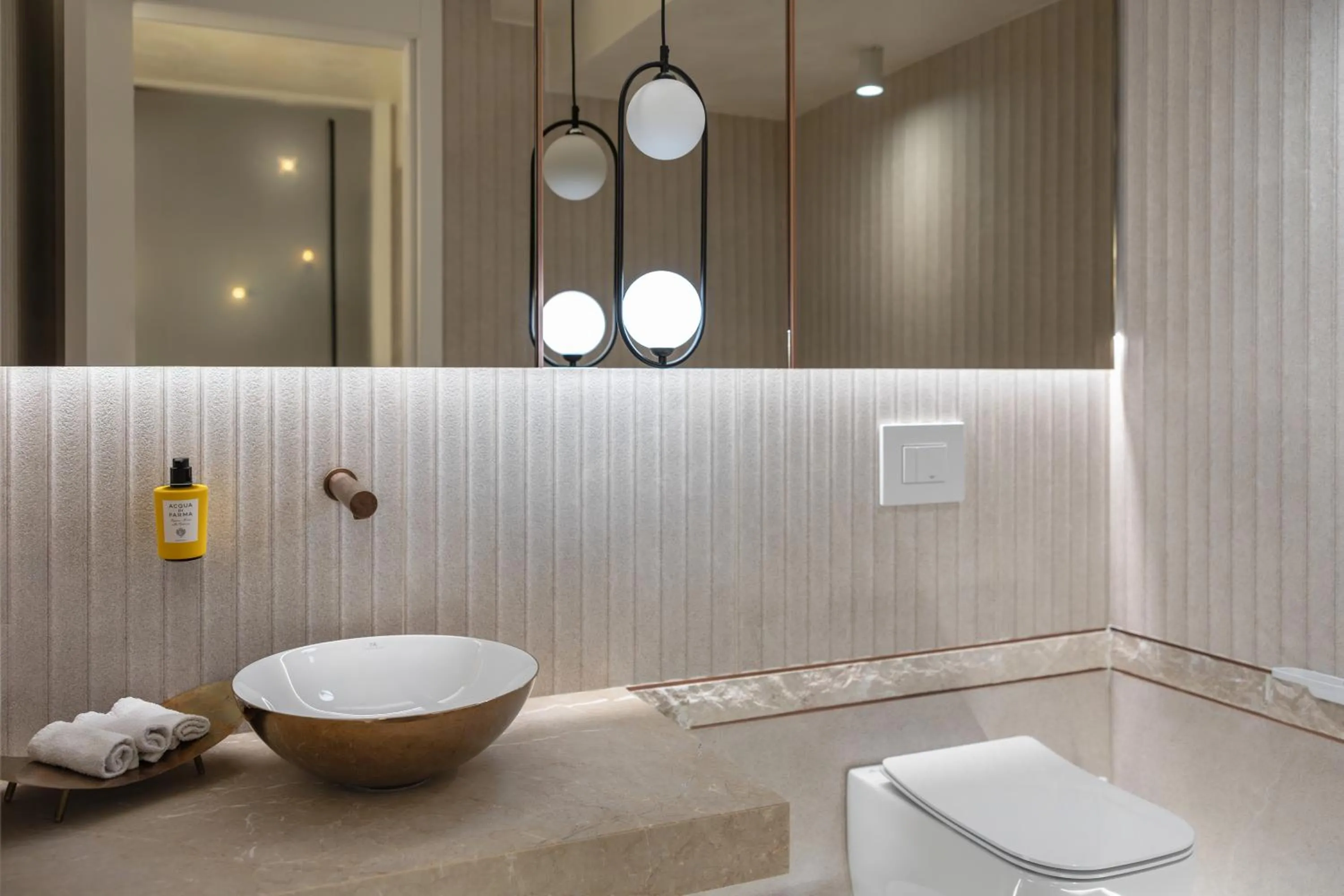 Toilet in Apeiro City Avant-garde Hotel