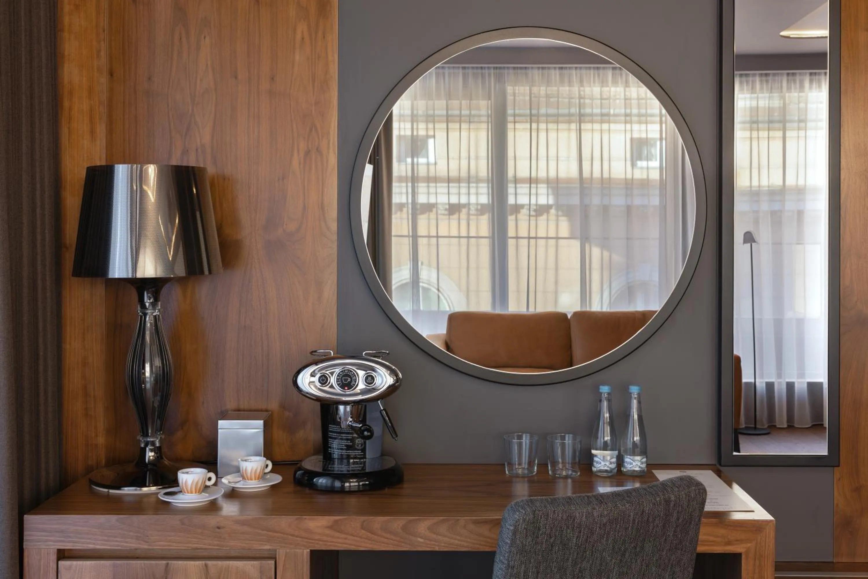 Coffee/tea facilities in Apeiro City Avant-garde Hotel