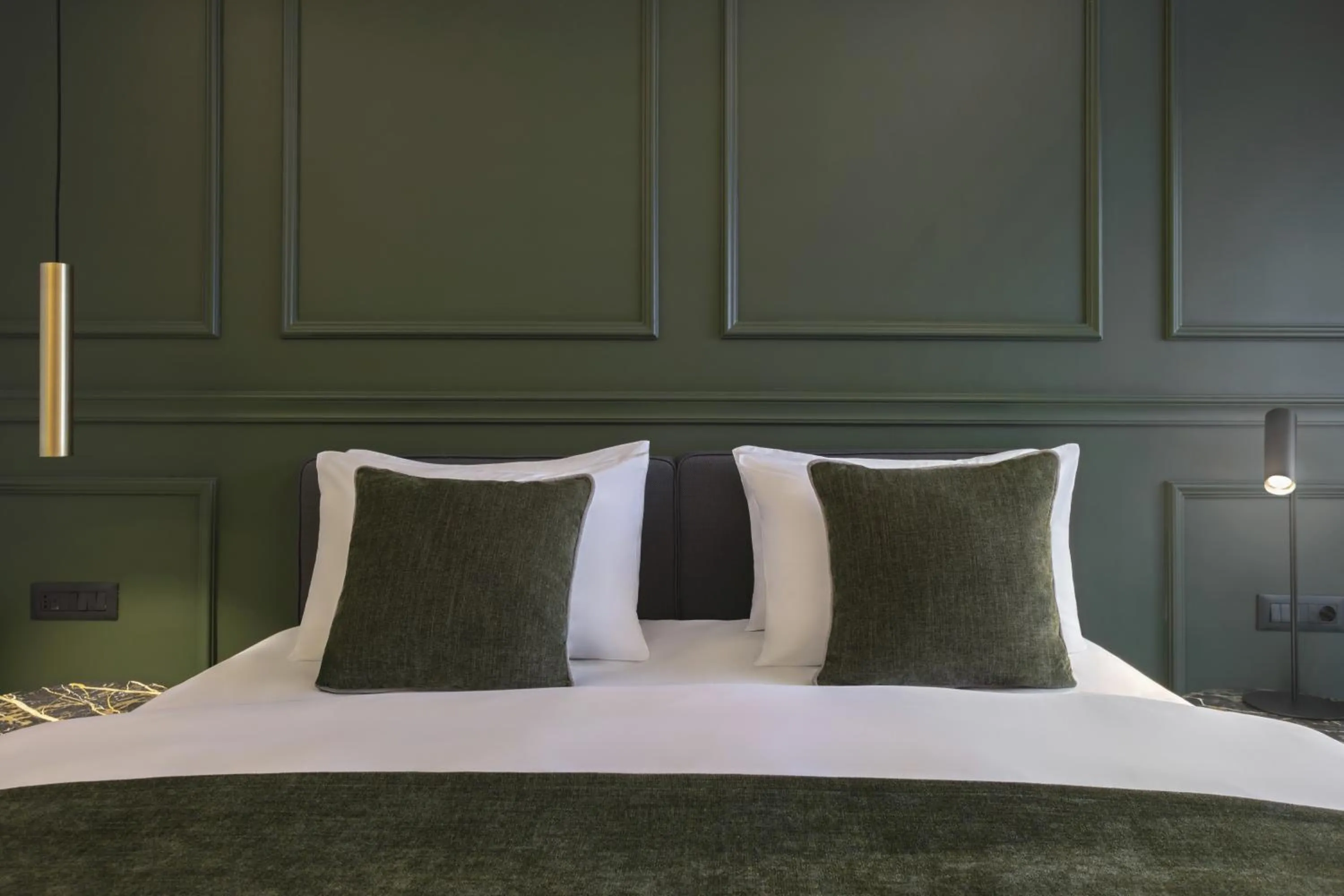 Bed in Apeiro City Avant-garde Hotel