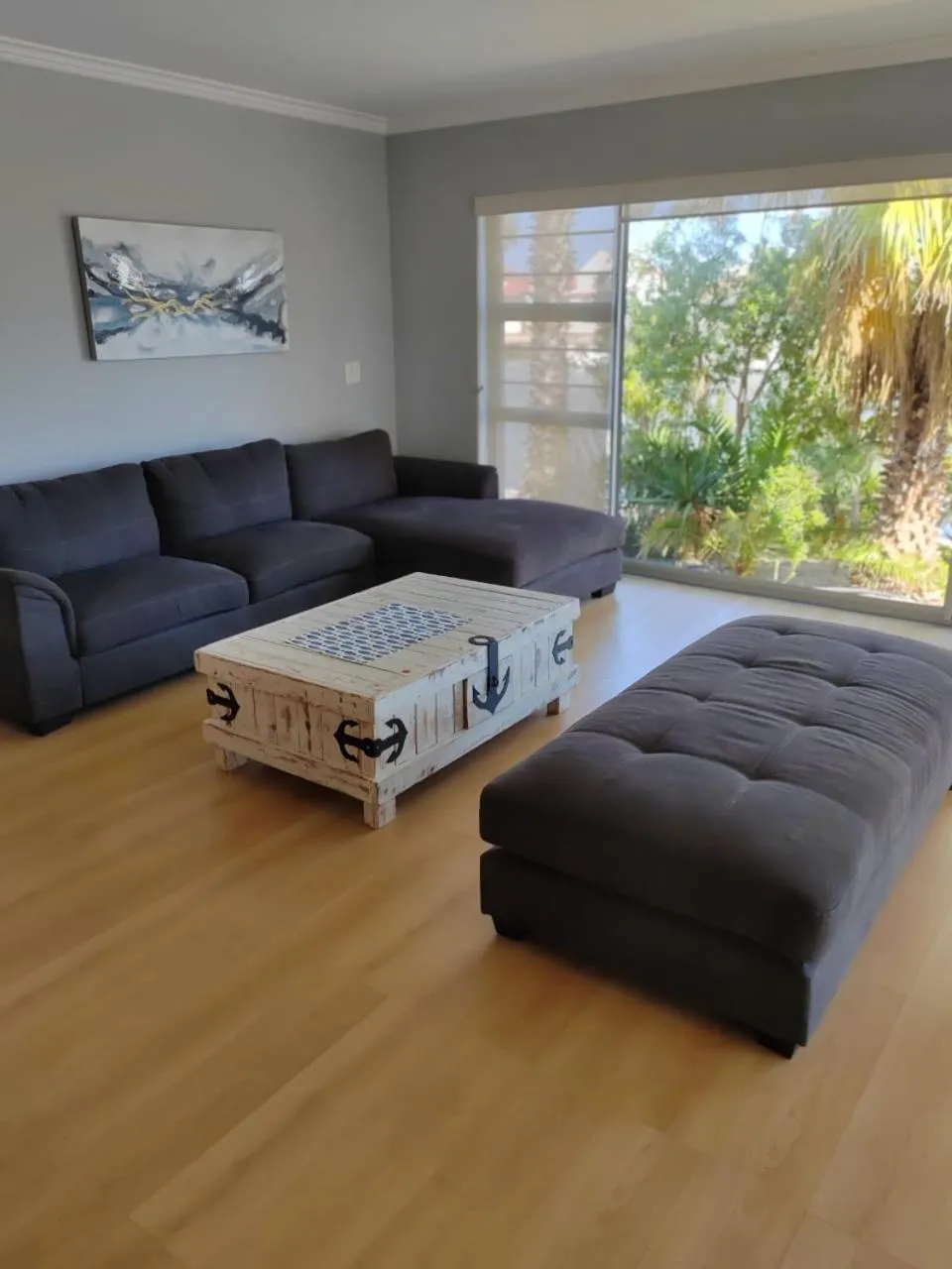 Three-Bedroom House in Russells on the Port