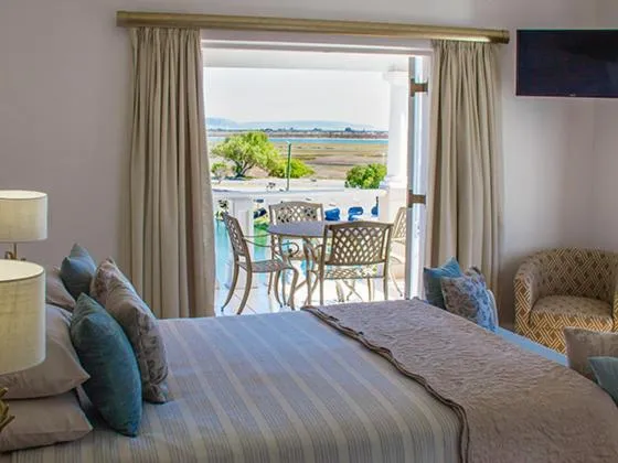 Bed in Russells on the Port