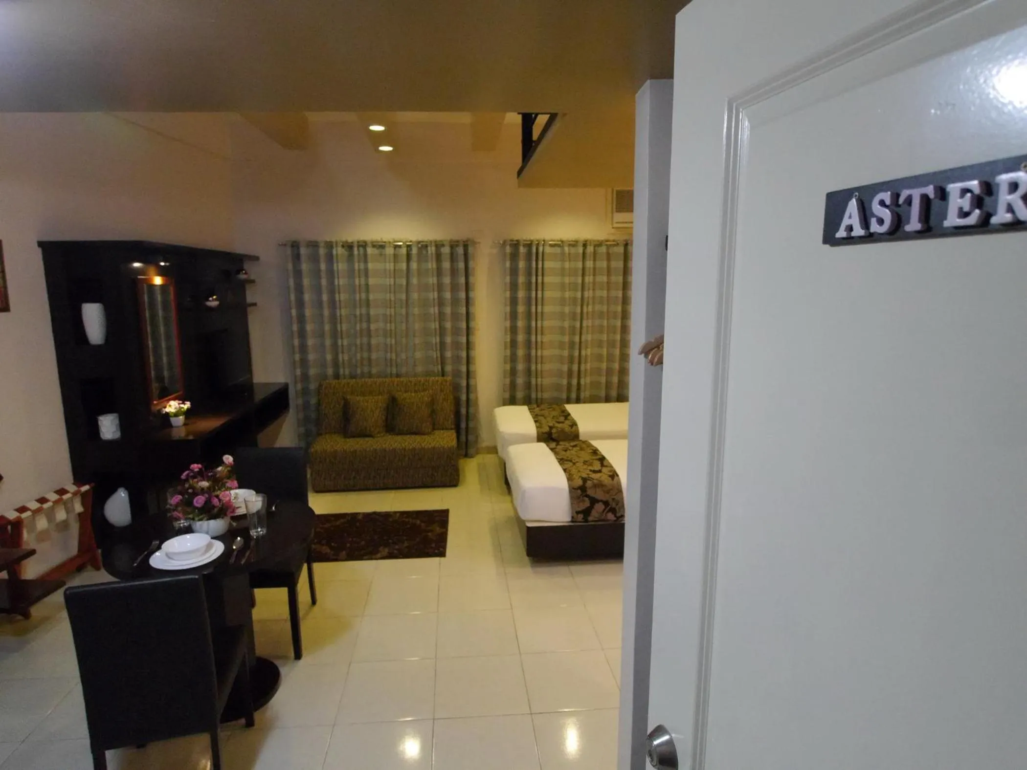 Photo of the whole room in New Manila Suites