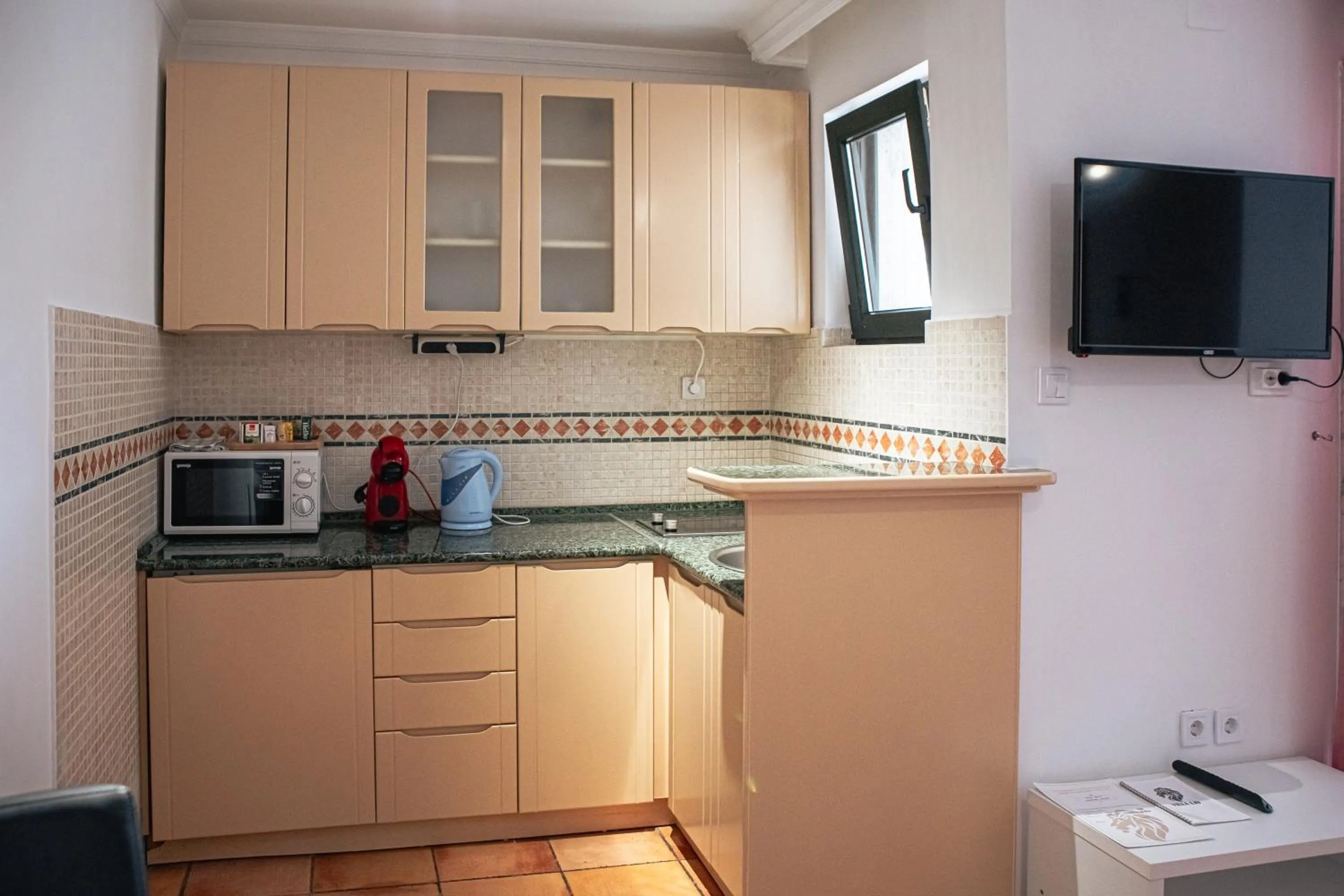 Kitchen or kitchenette in Apart-hotel Villa Lav
