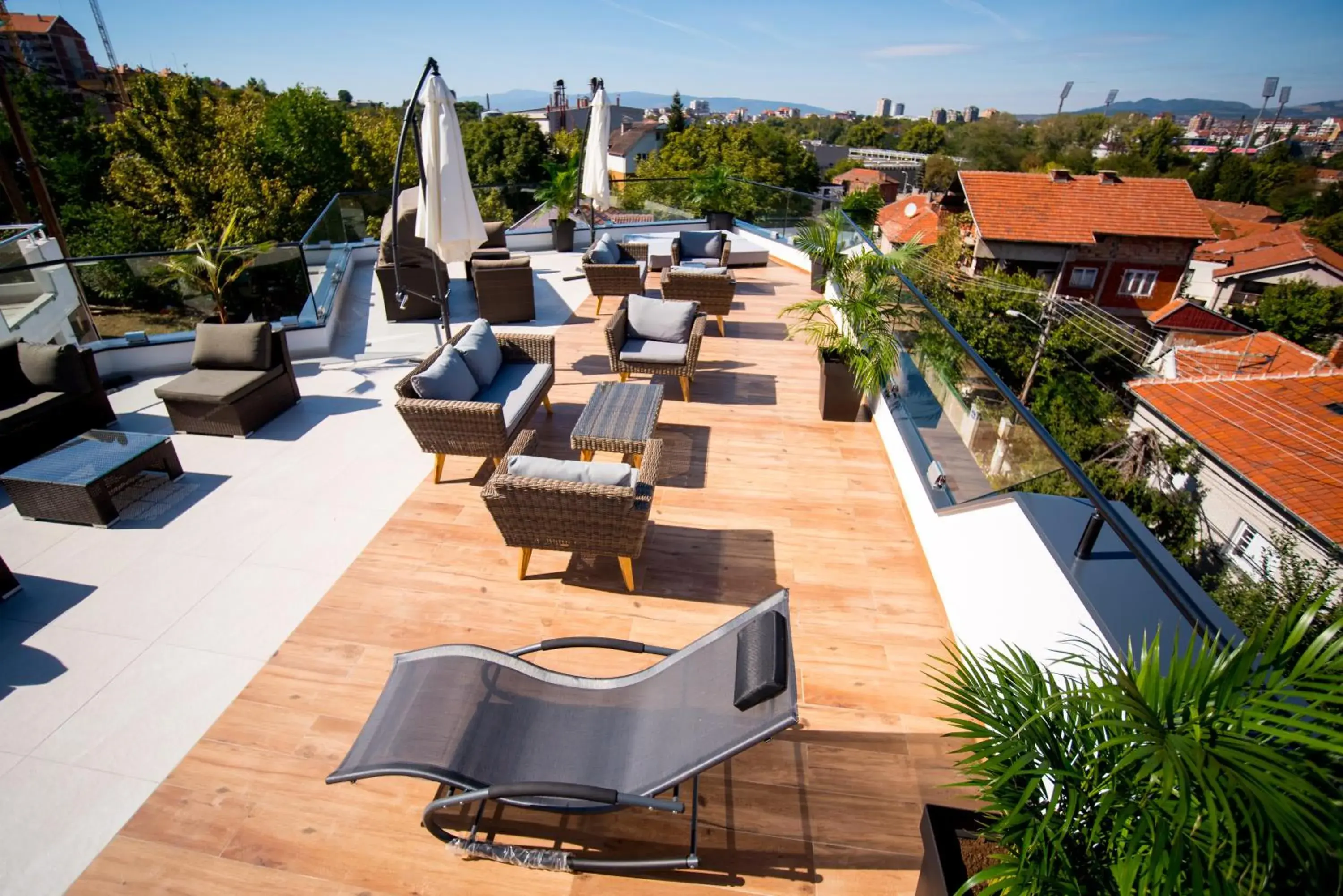 Apel Luxury Apel Luxury