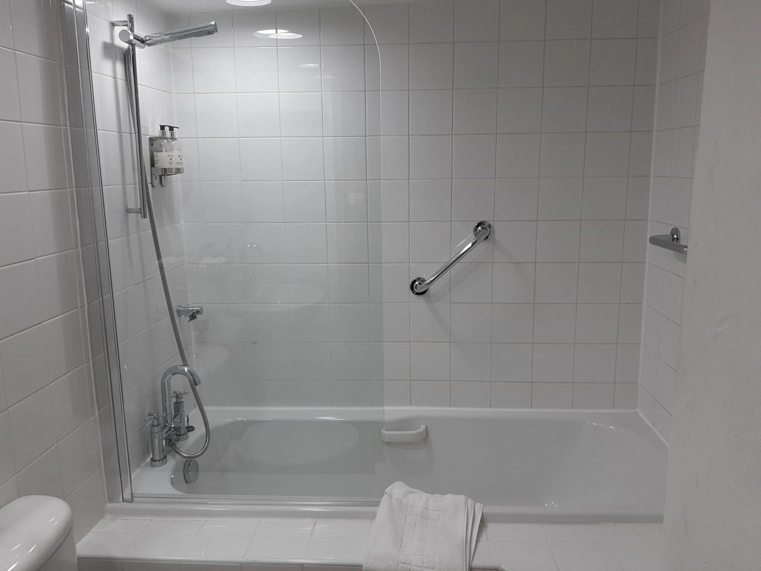 Bathroom in Seven Stars