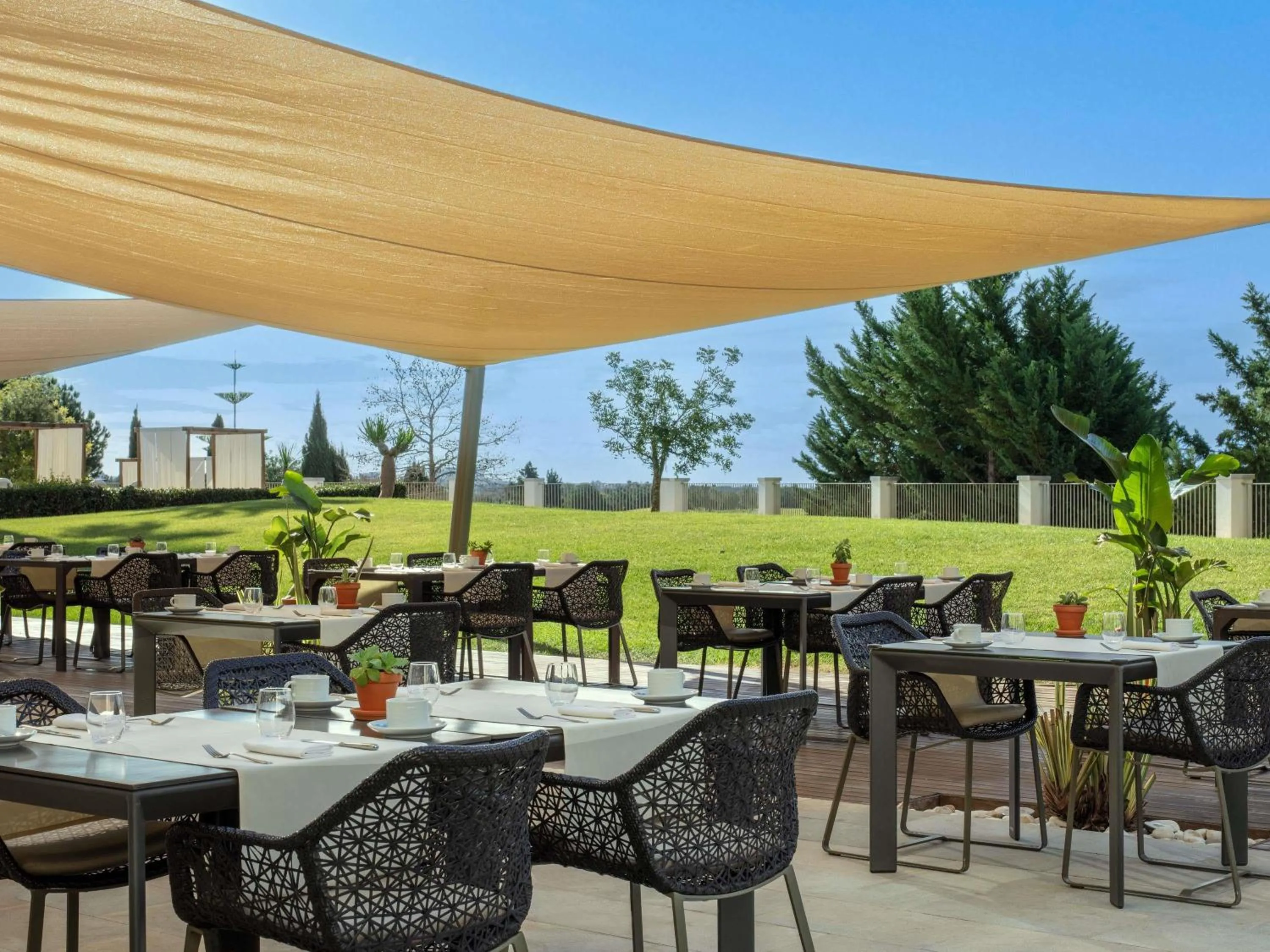 Restaurant/places to eat in Victoria Golf Resort and Spa Managed by Accor