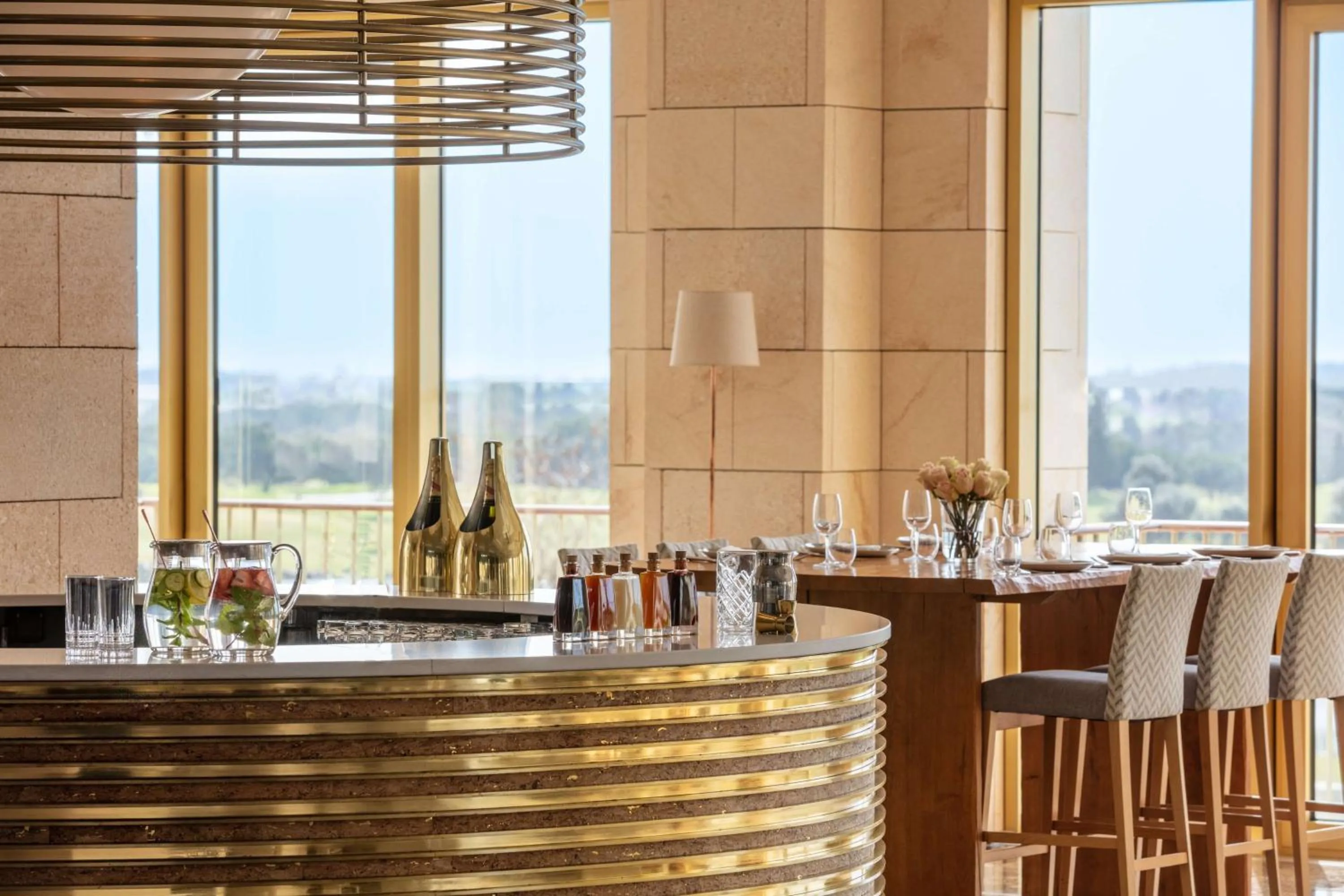 Lounge or bar in Anantara Vilamoura Algarve Resort