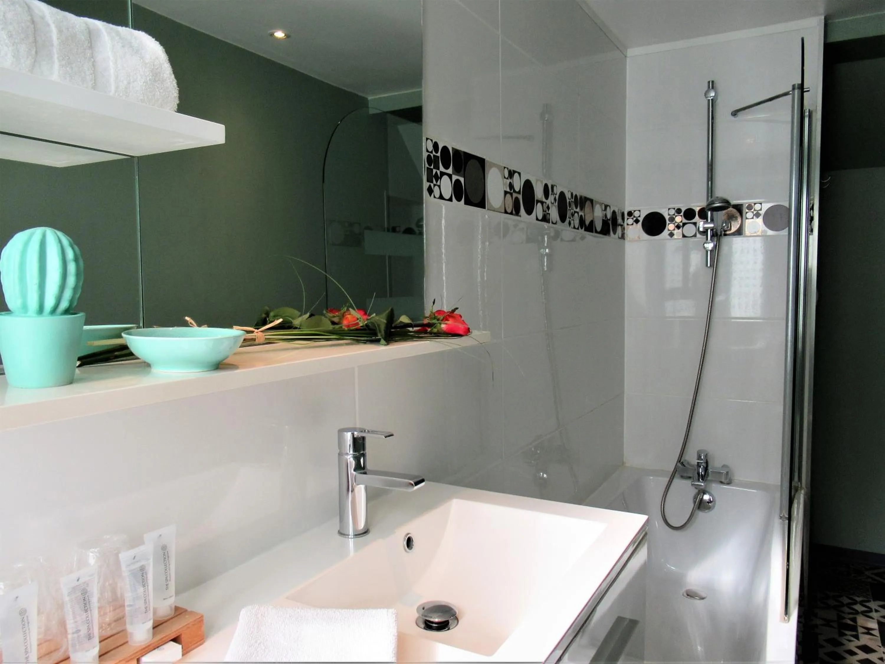 Bathroom in Be Cottage Hotel