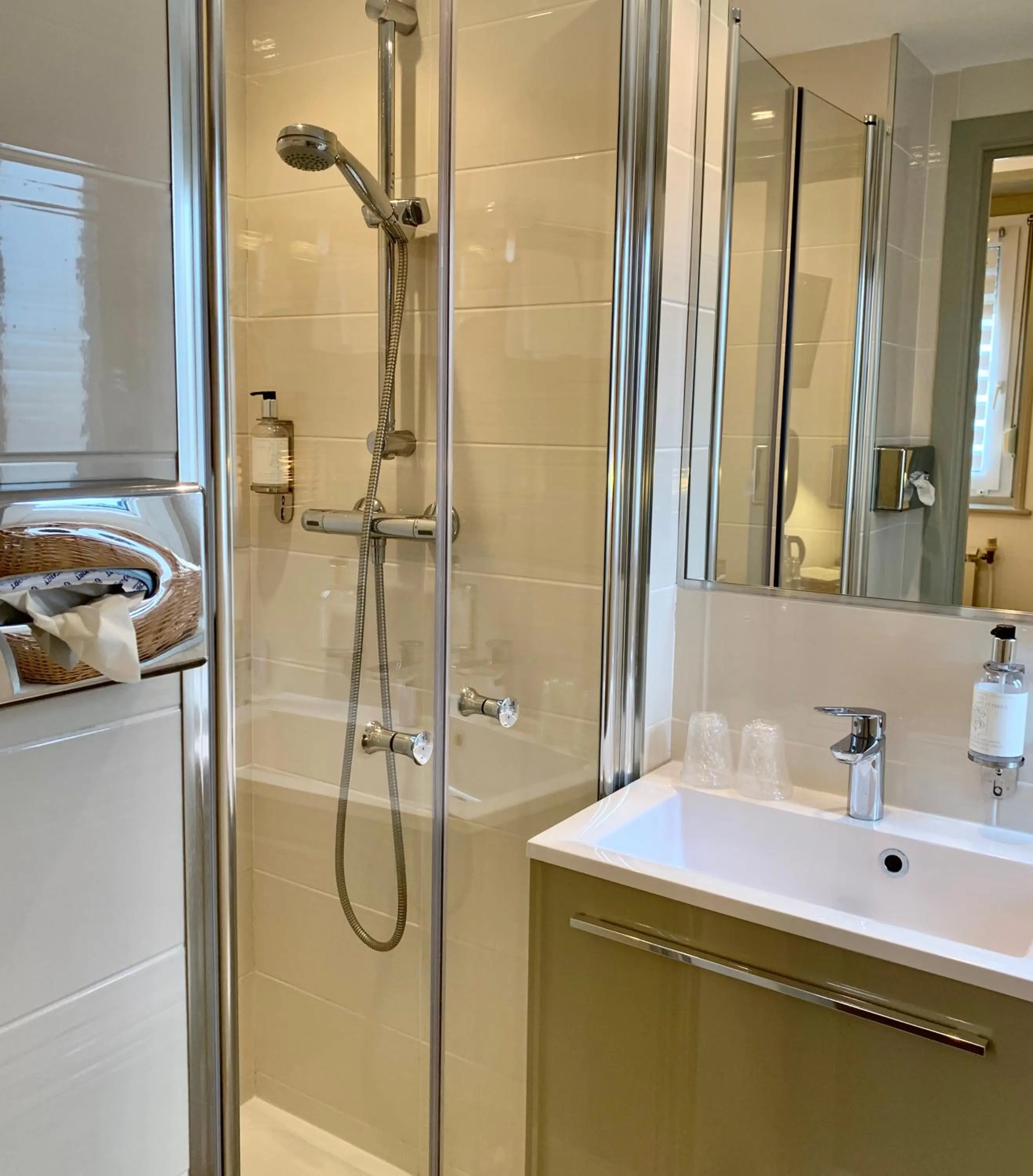 Bathroom in Be Cottage Hotel