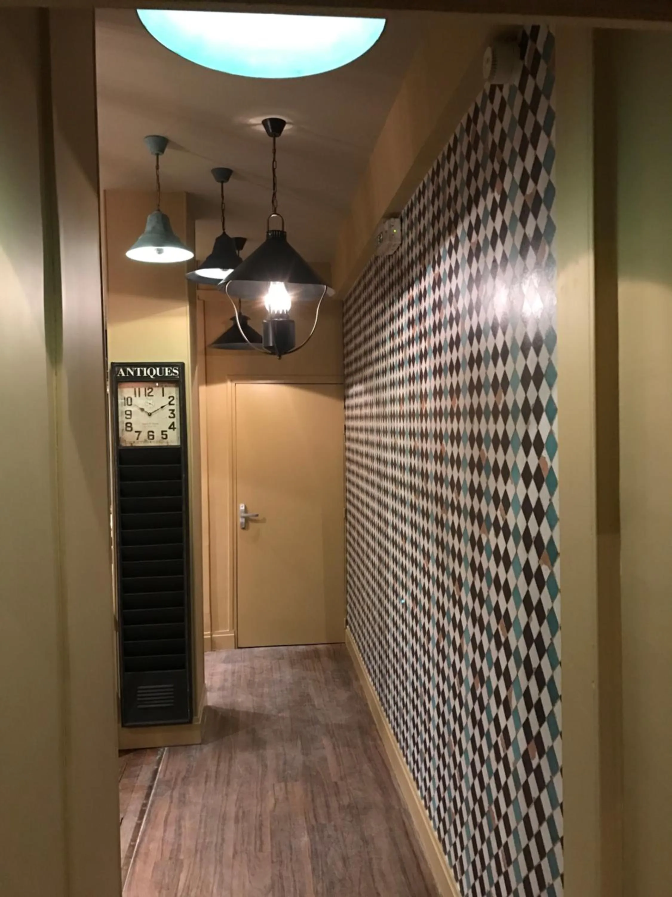 Area and facilities in Hôtel Le Caddy