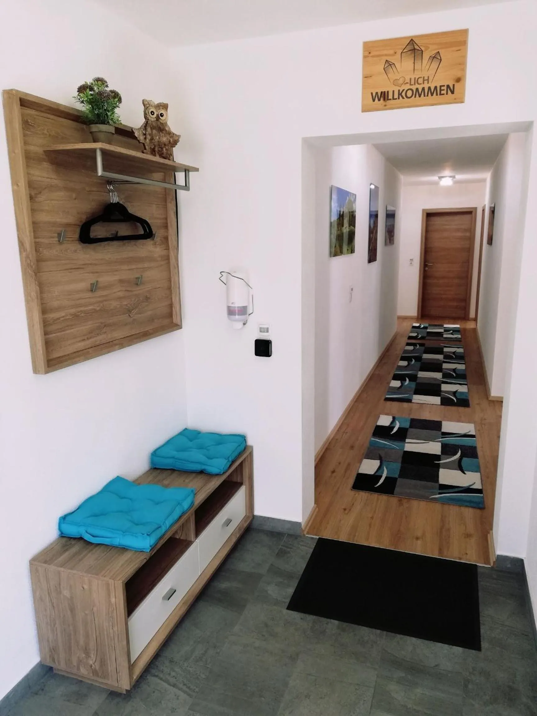 Facade/entrance, Bed in Apart Kristall
