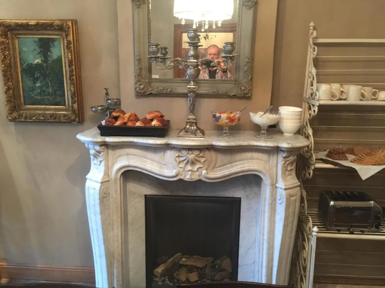 Buffet breakfast in B&B 1669