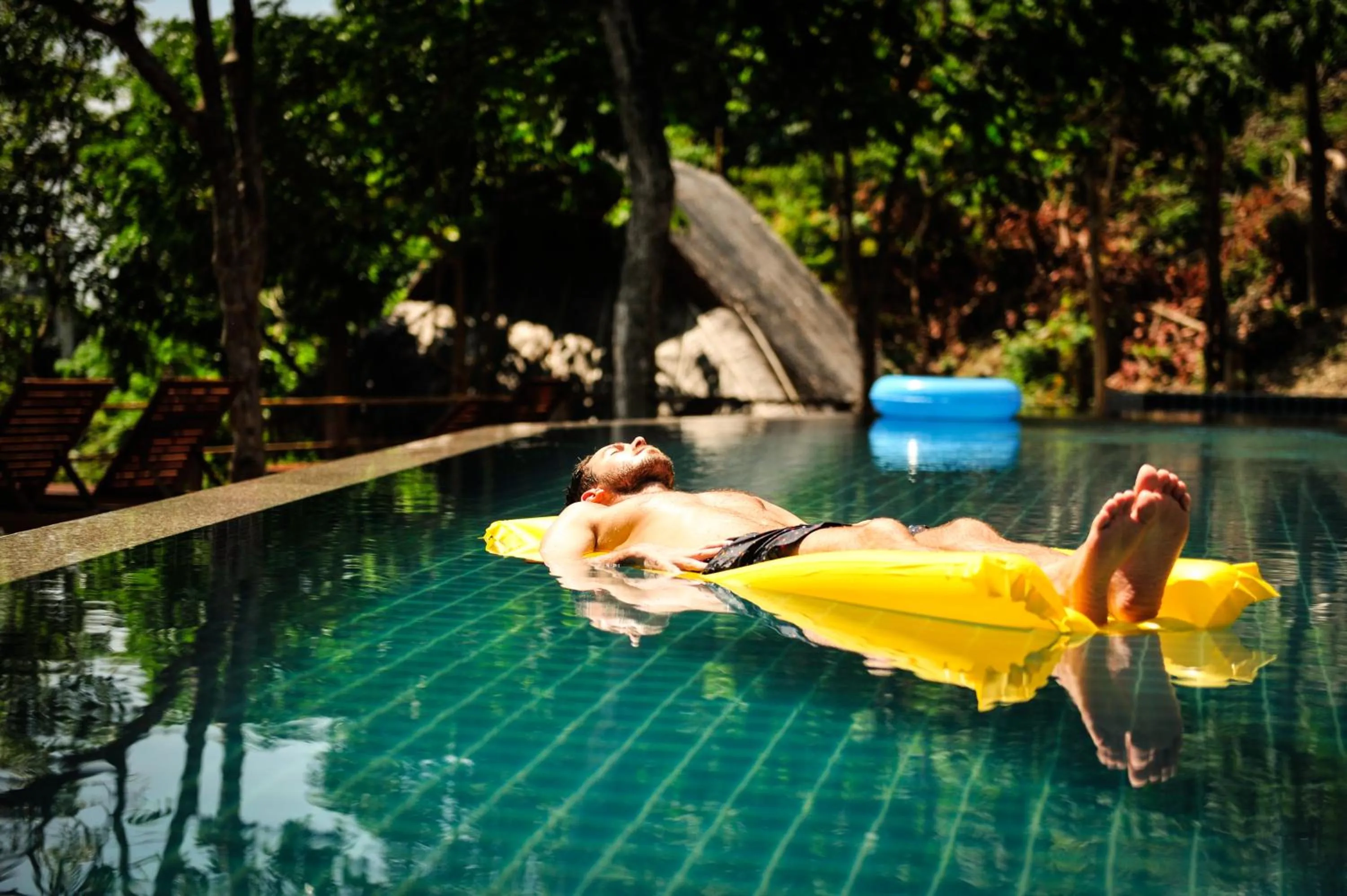Swimming pool in Phi Phi Phu Chalet Resort