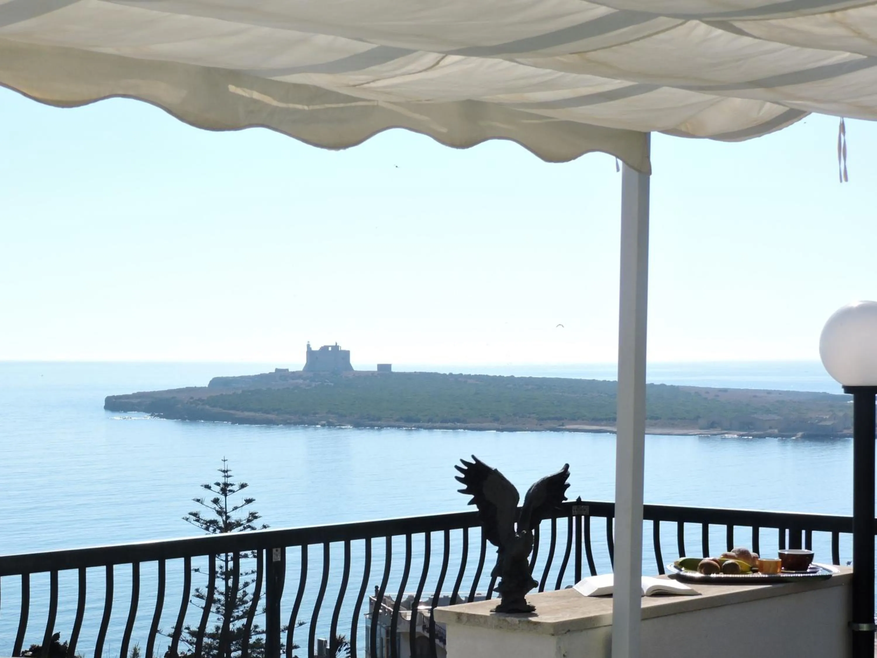 Sea view in B&B Aquila Reale