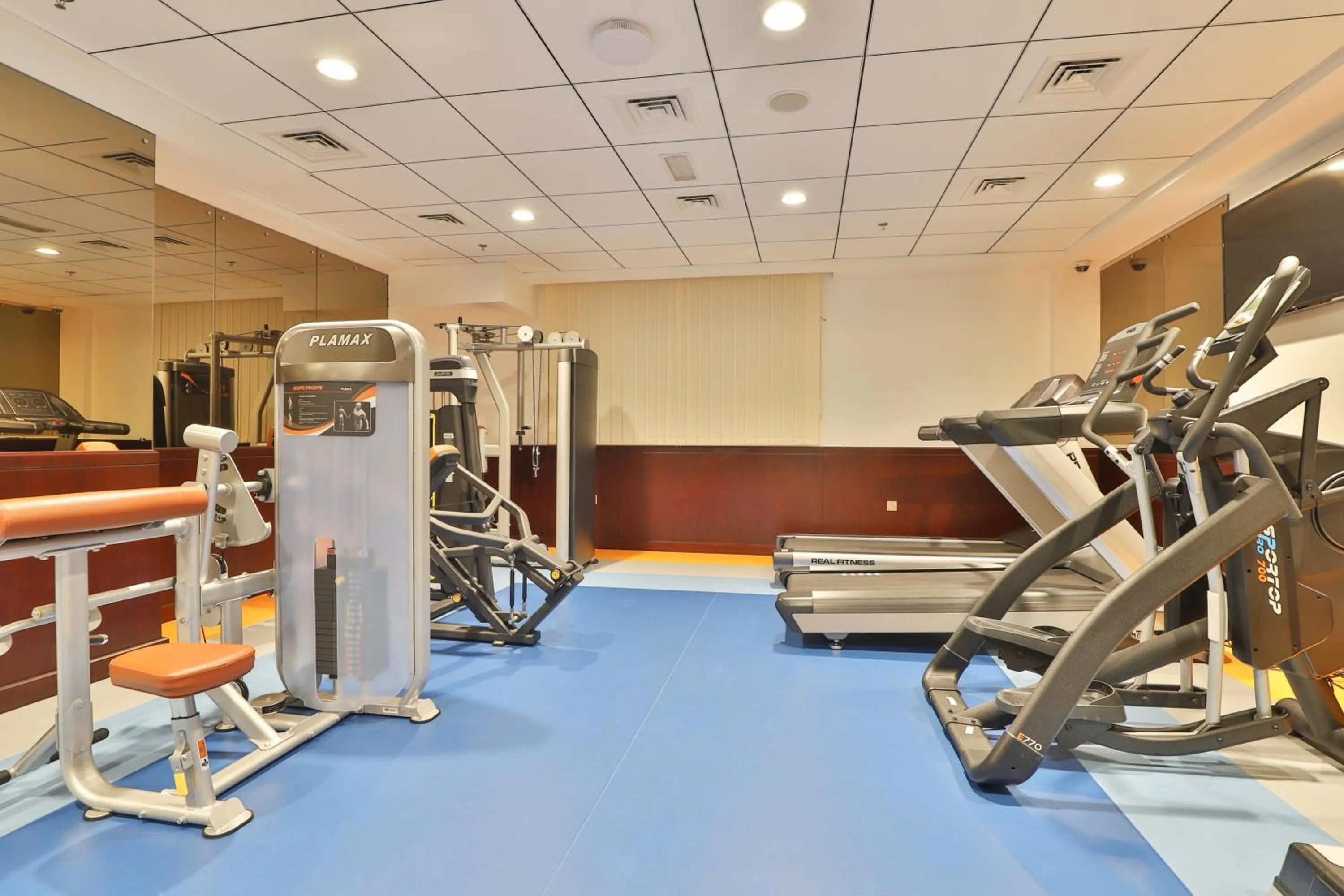 Fitness centre/facilities in Telal Hotel Apartments