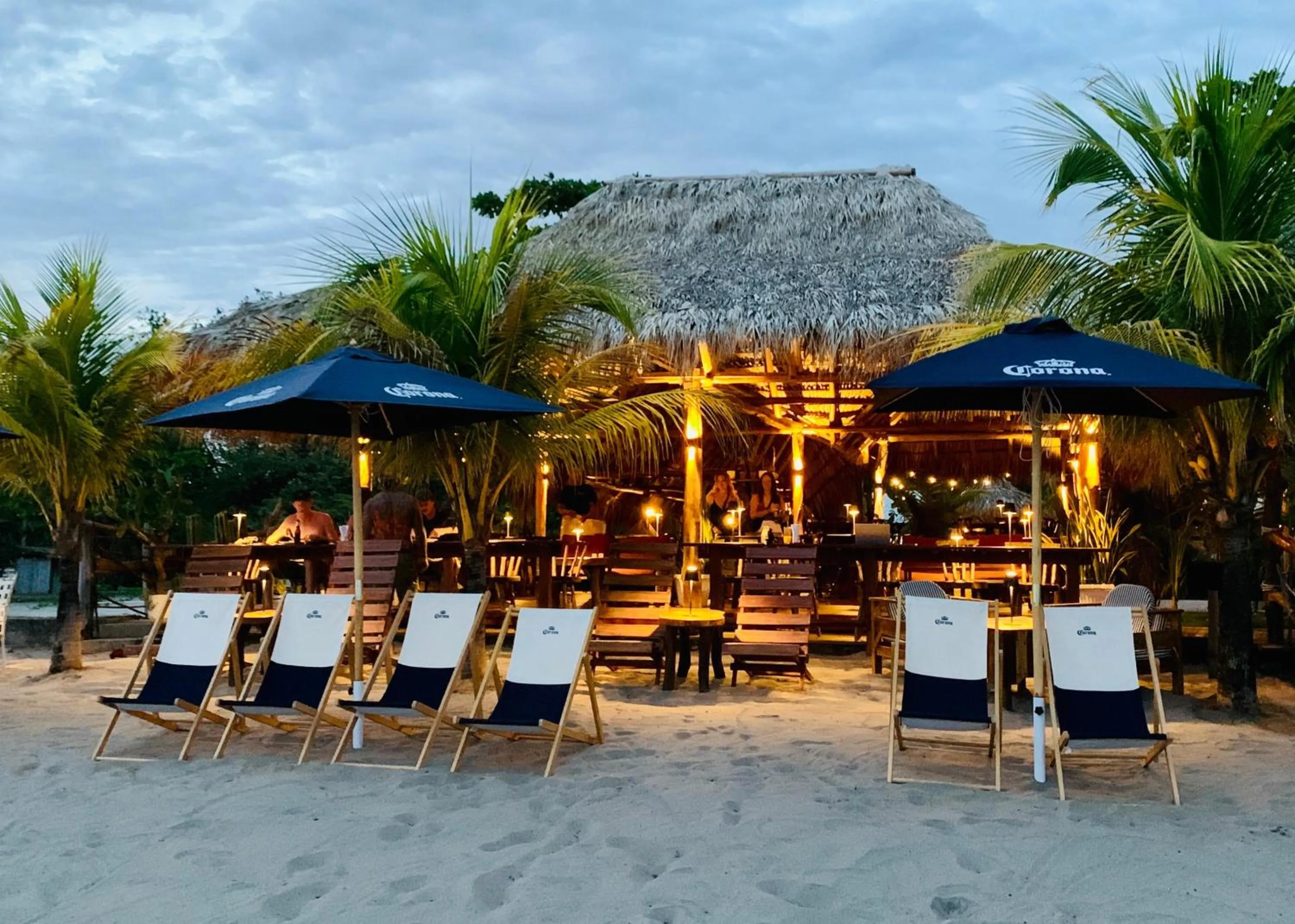 Restaurant/places to eat in Casitas Pacific