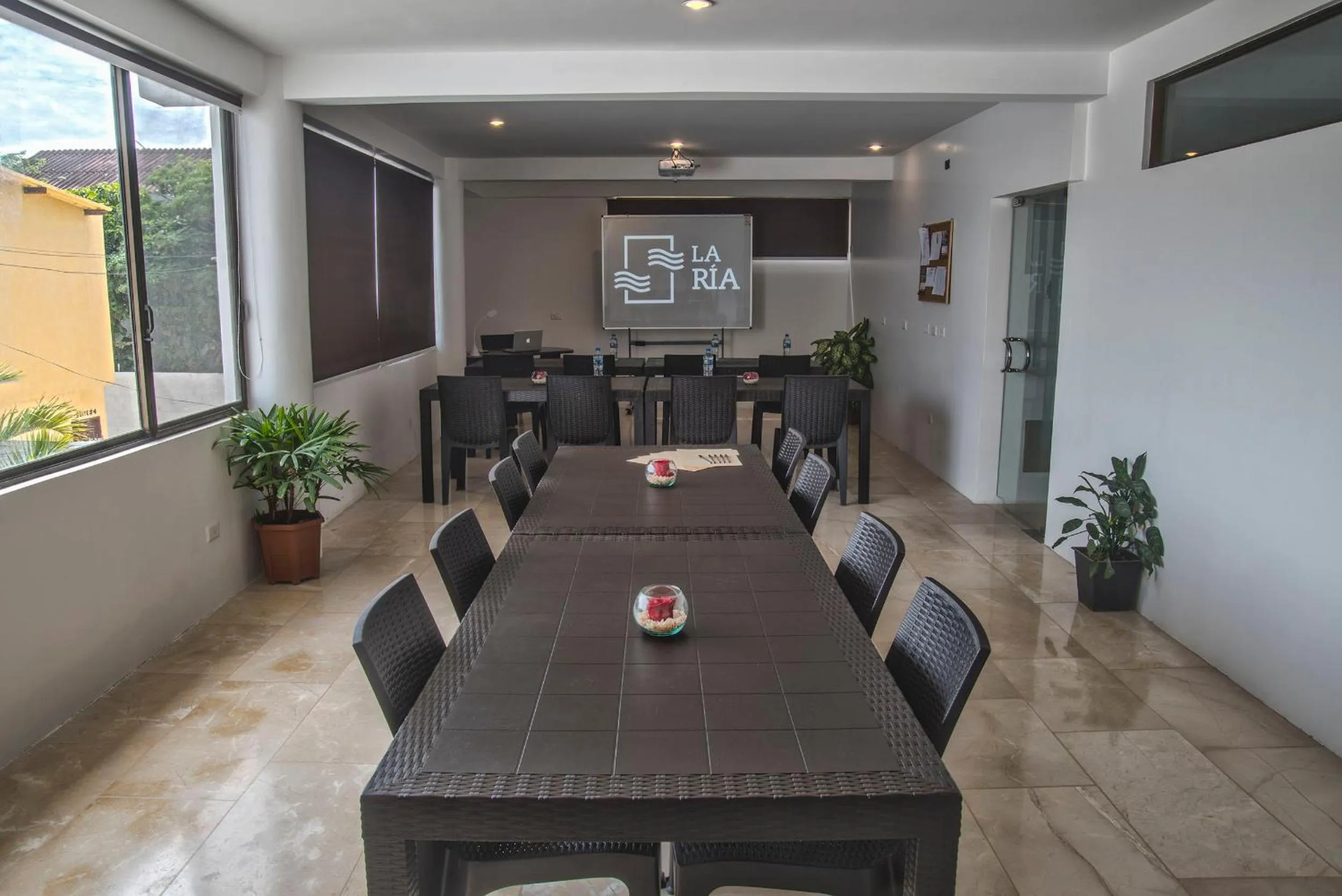 Meeting/conference room in Hotel La Ría Playas
