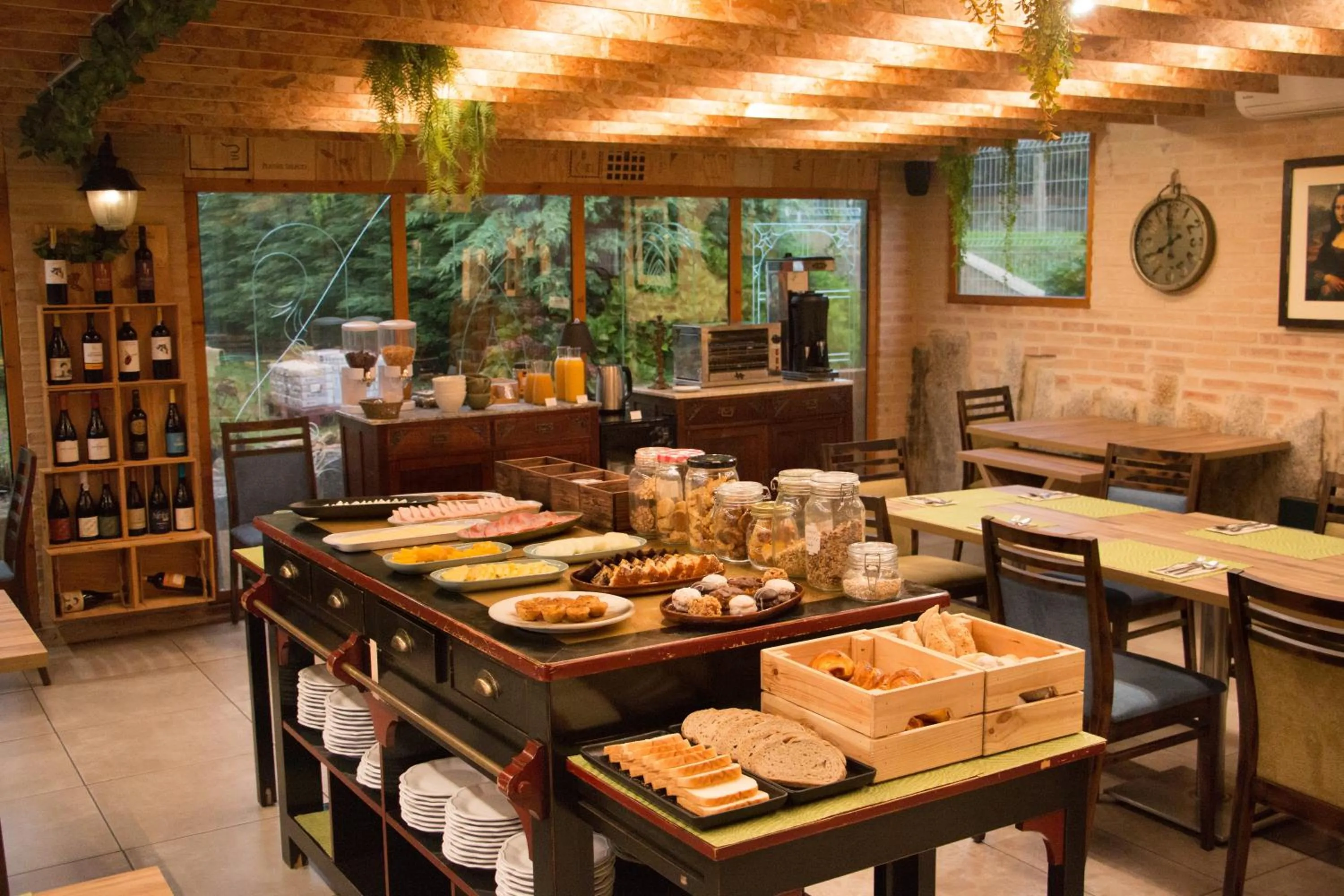 Breakfast in Quinta do Caminho, AL