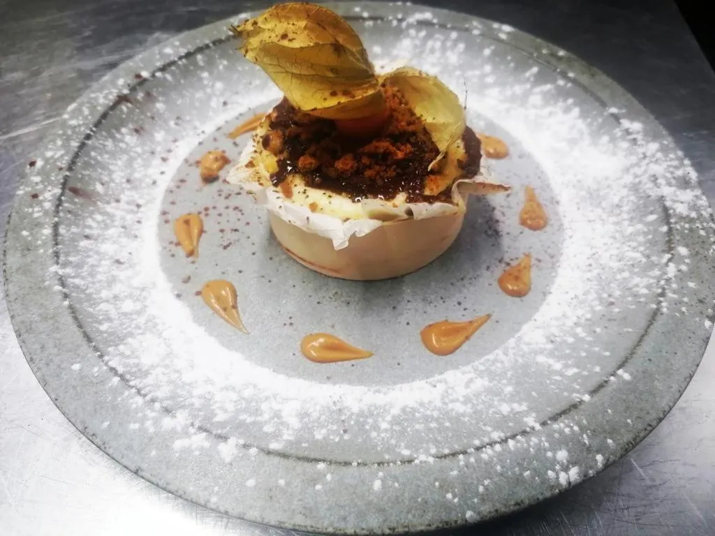 Restaurant/places to eat in Quinta do Caminho, AL