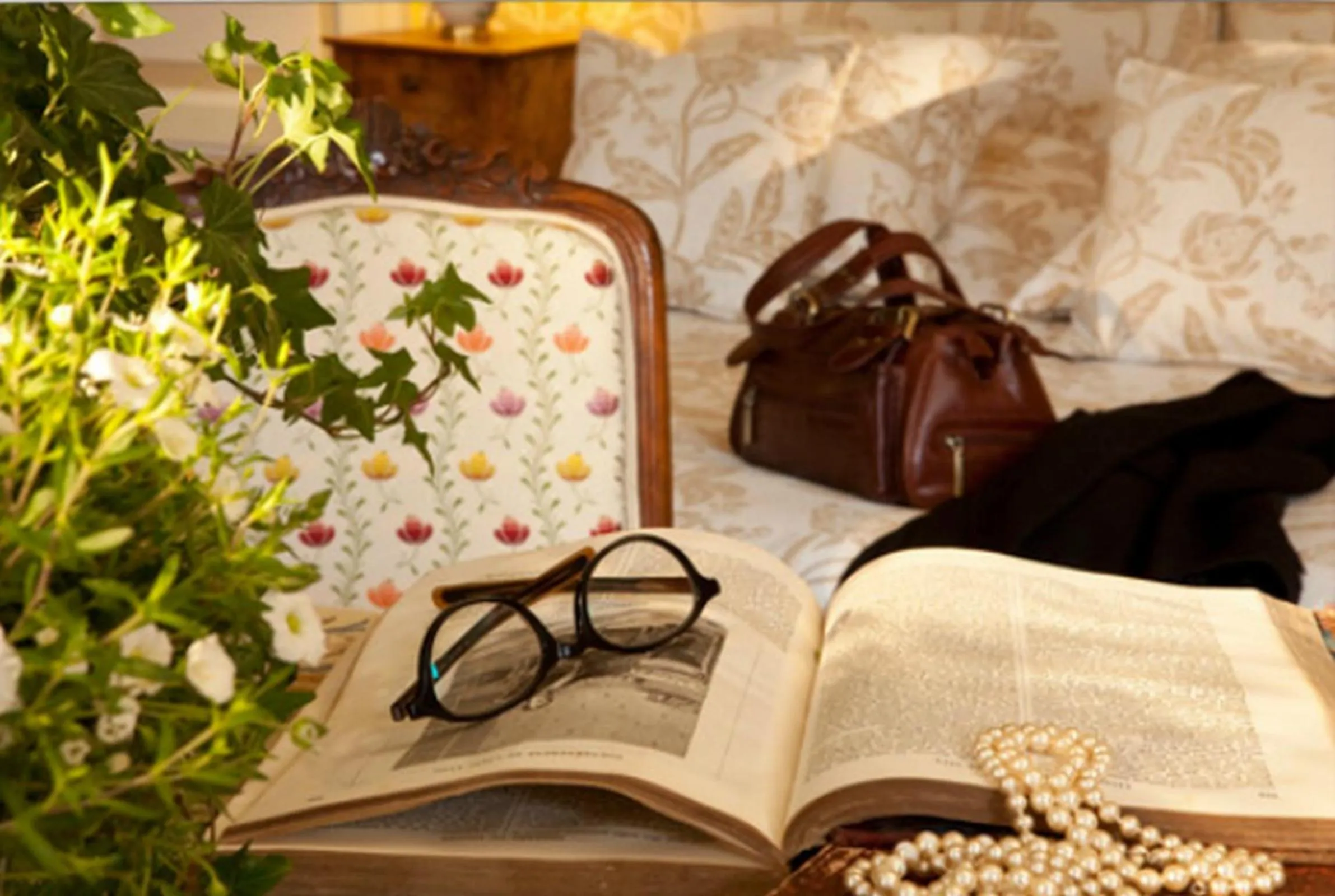 Decorative detail in Château De Cocove