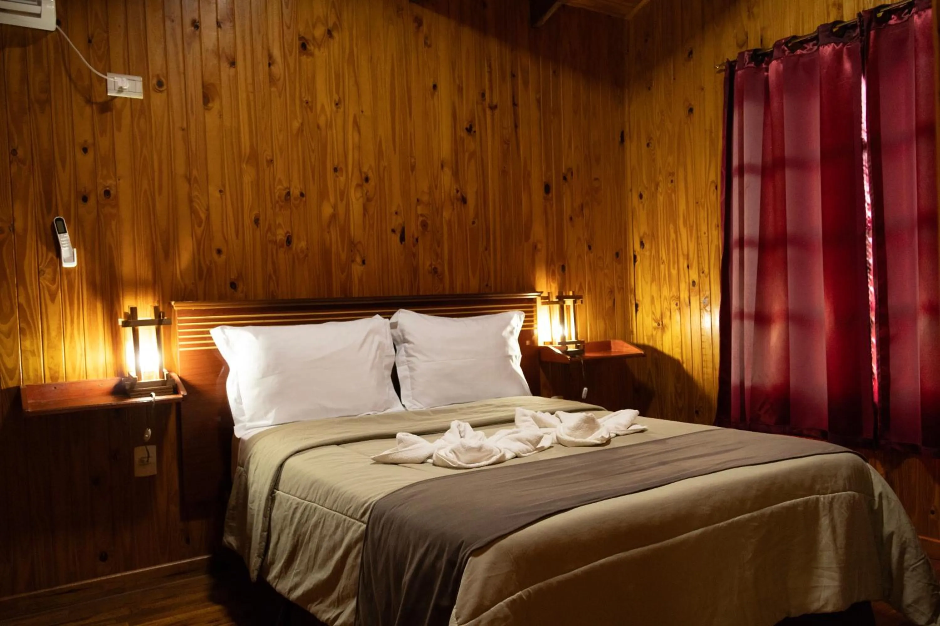 Bed in Terra Iguazú Cabañas