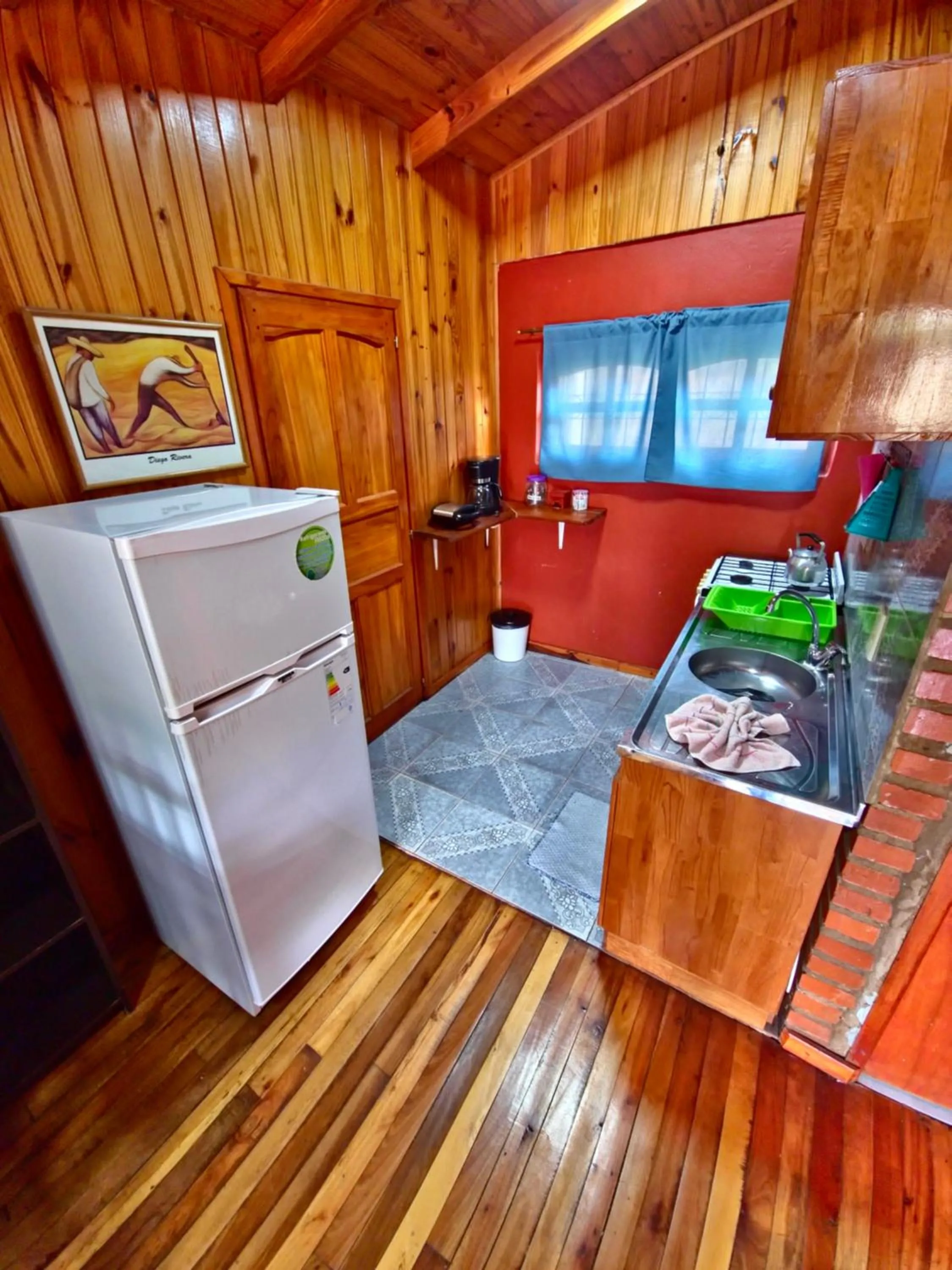 Kitchen or kitchenette in Terra Iguazú Cabañas