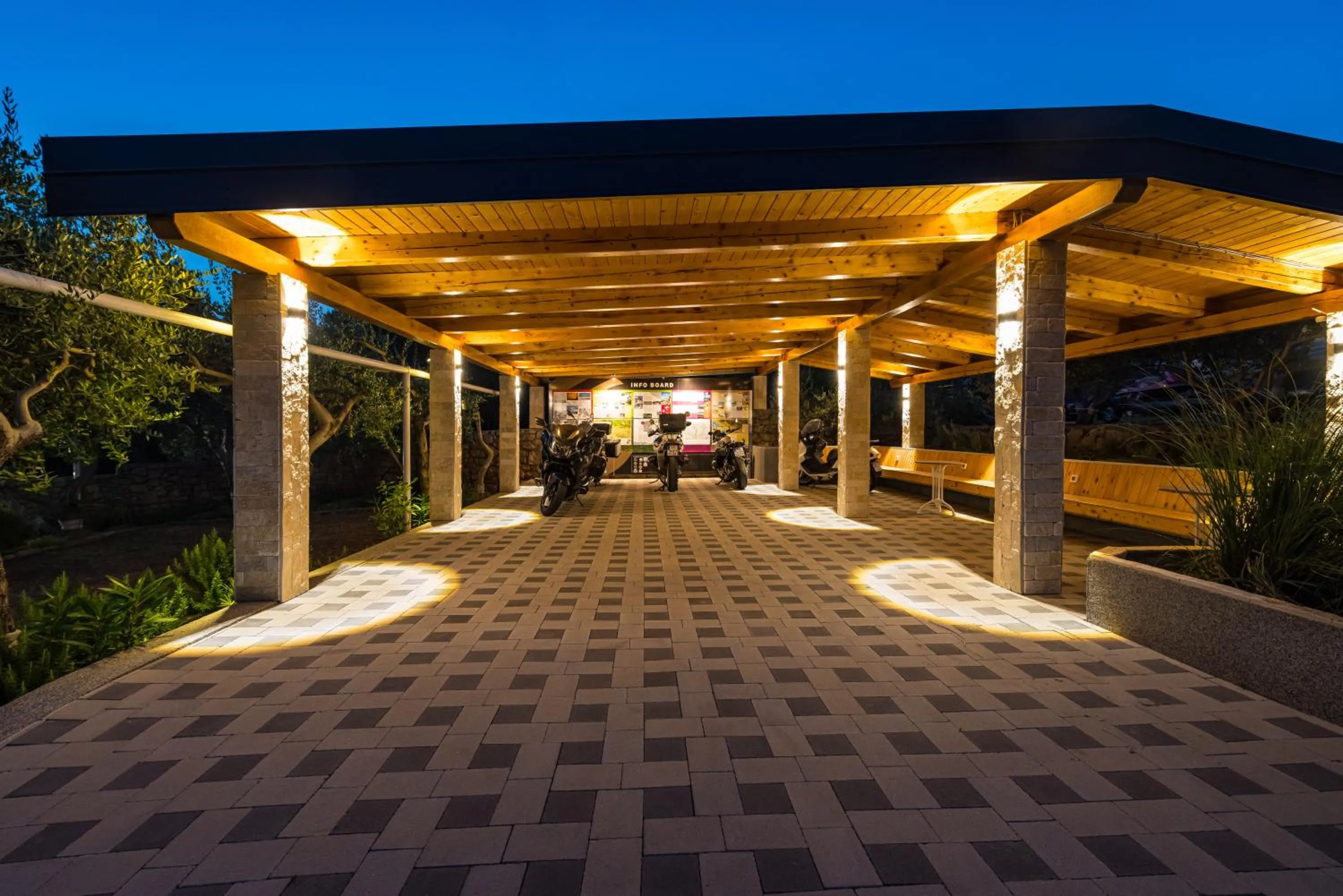 Property building in Hotel Vicko