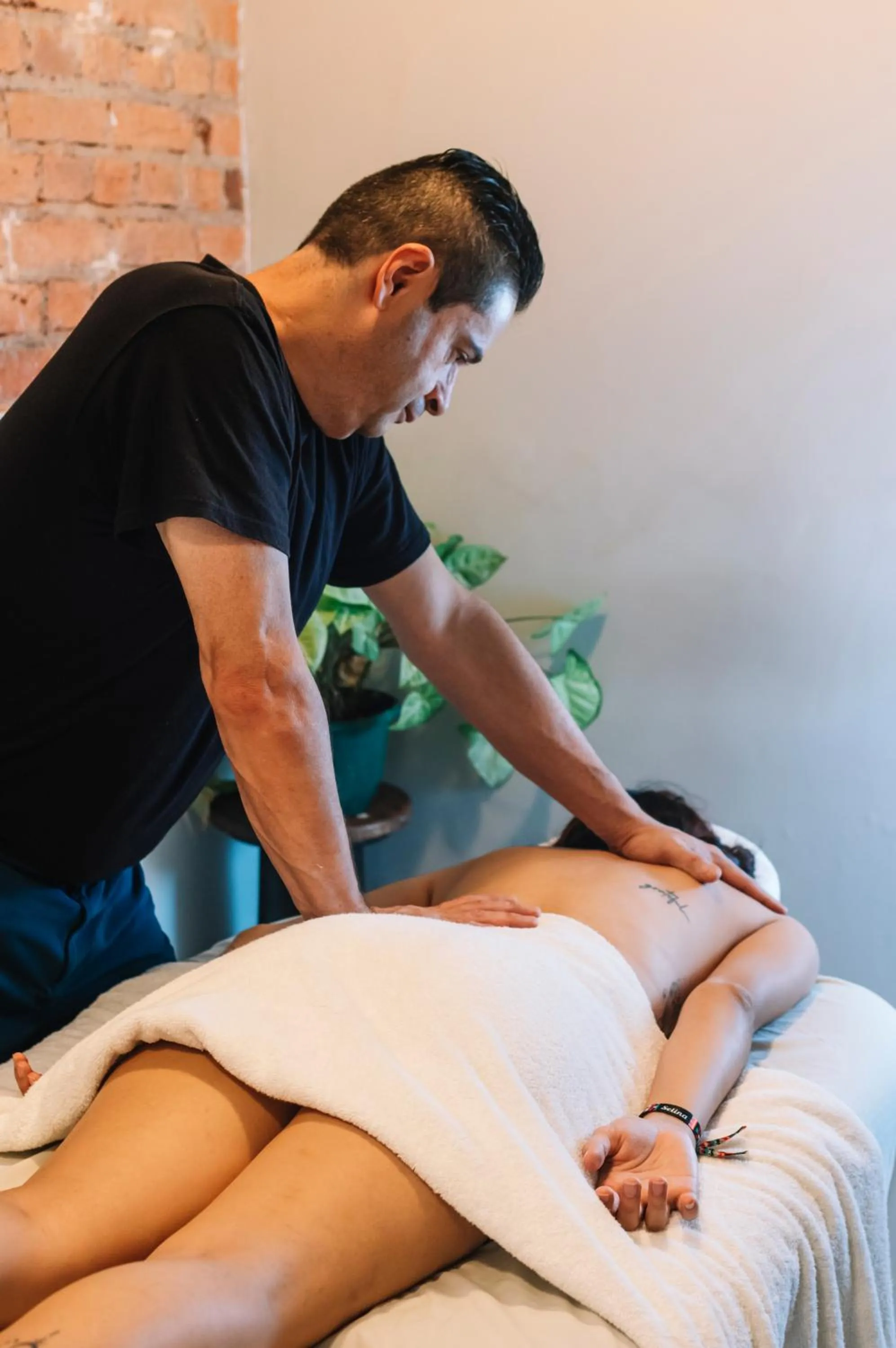 Massage in Selina San Jose