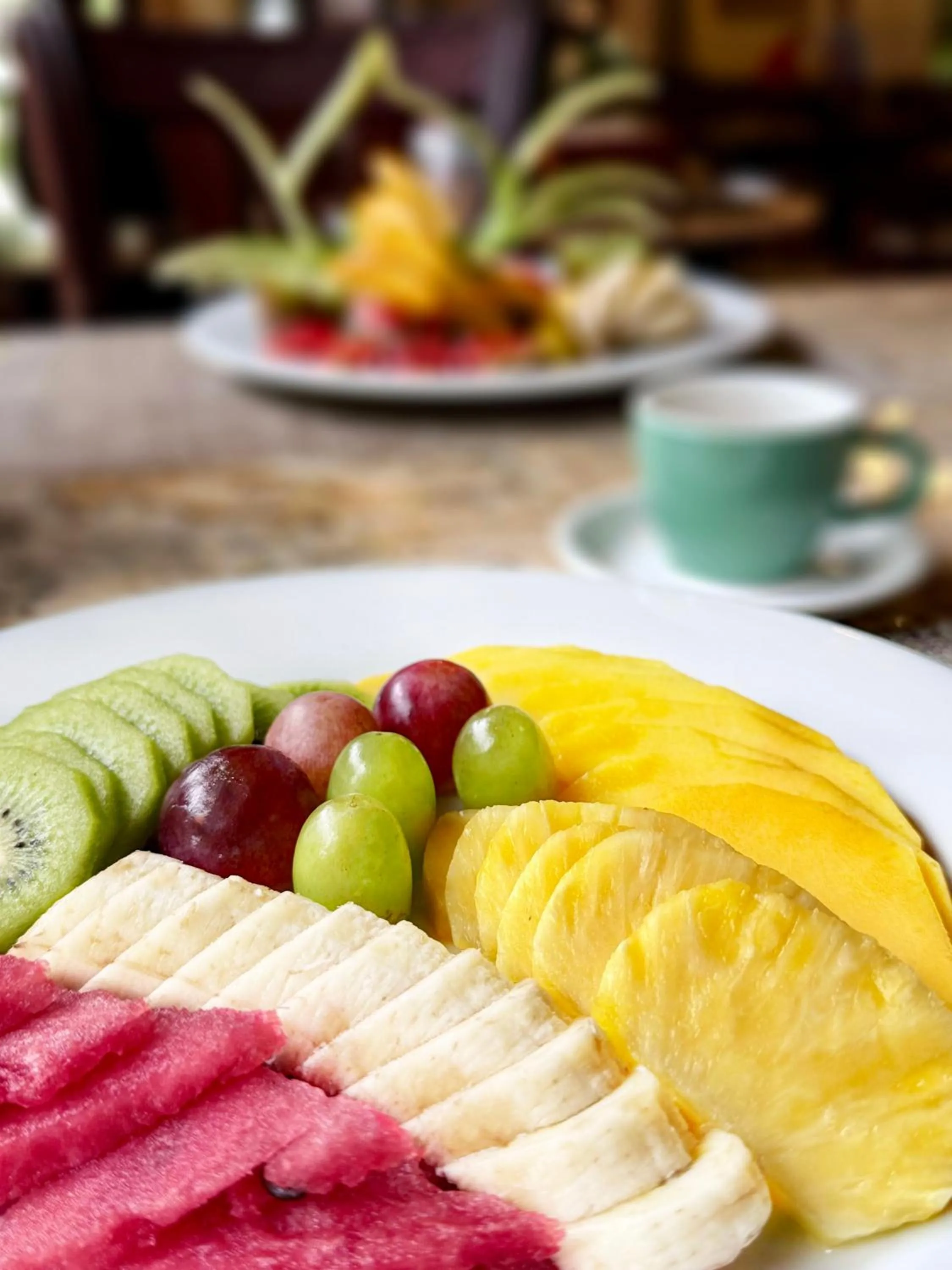Breakfast in Paradise Hot Springs - Thermal Water & Volcano Views