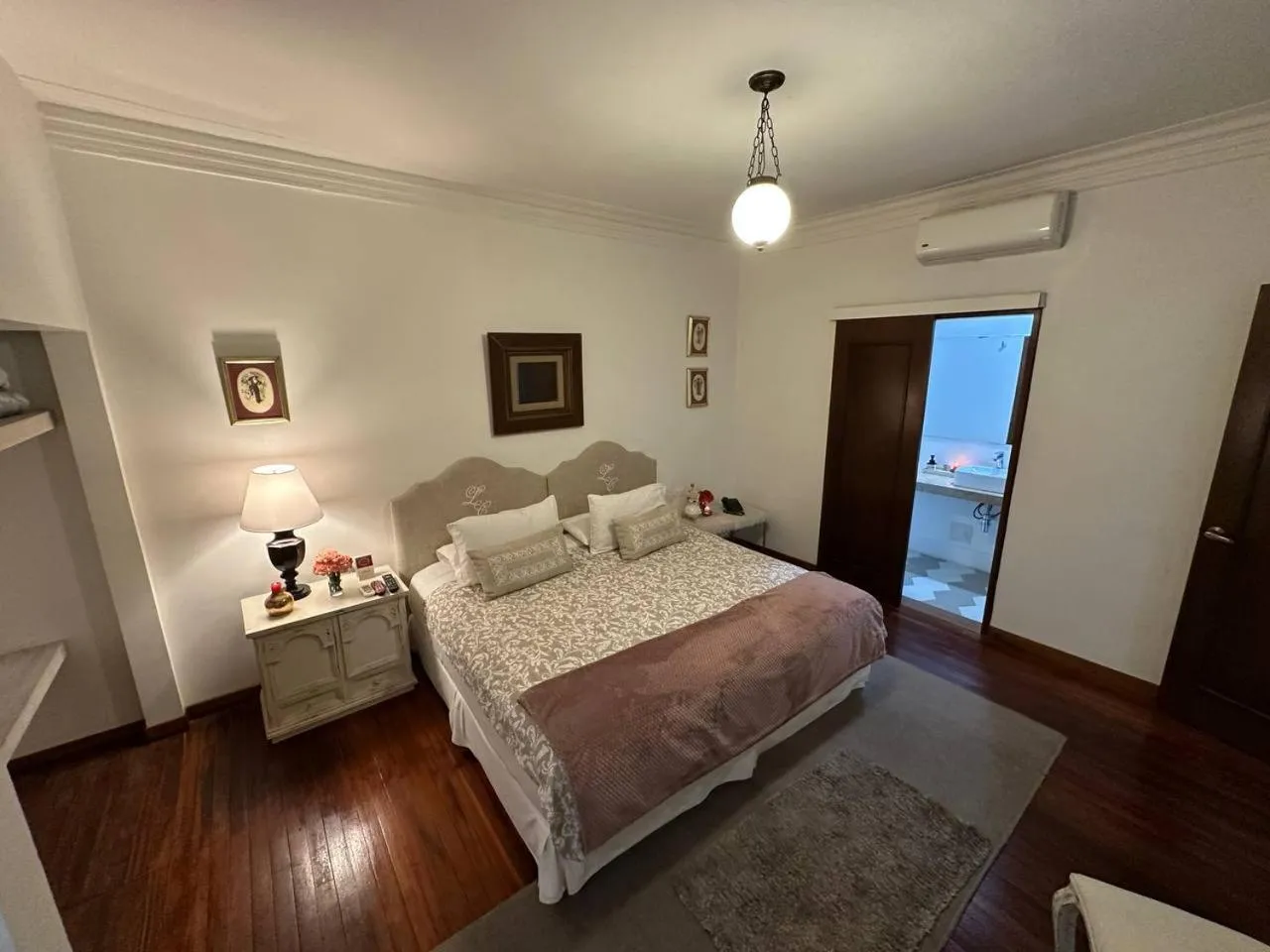 Bed in Leclerc Hotel Boutique Cali Granada