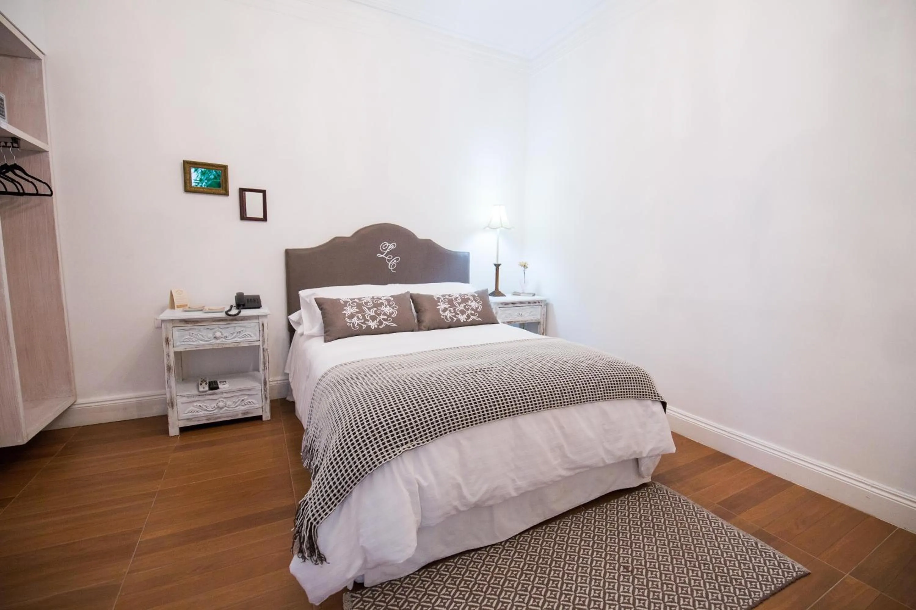 Bed in Leclerc Hotel Boutique Cali Granada