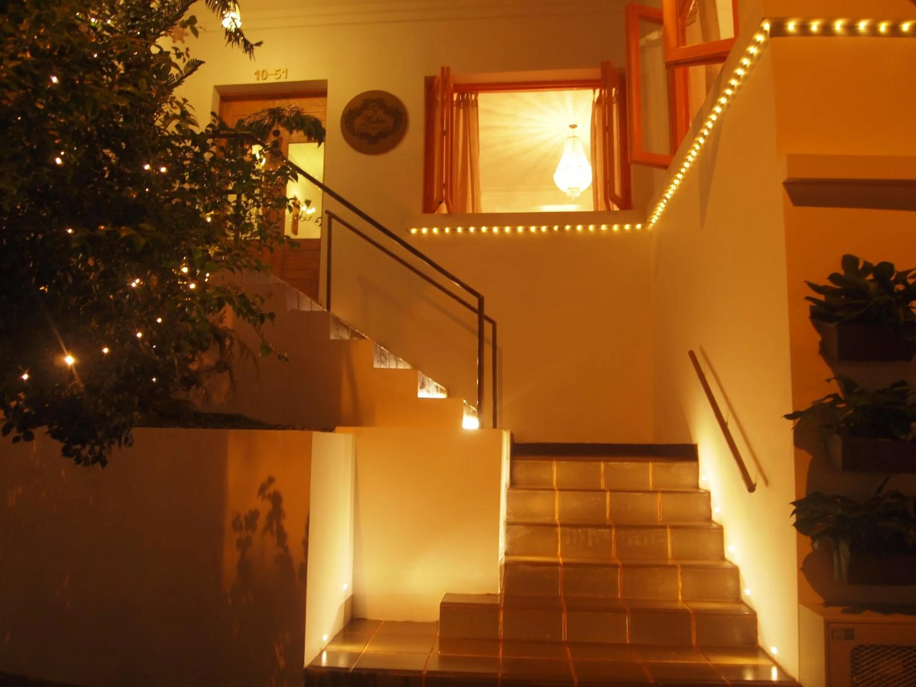 Night in Leclerc Hotel Boutique Cali Granada