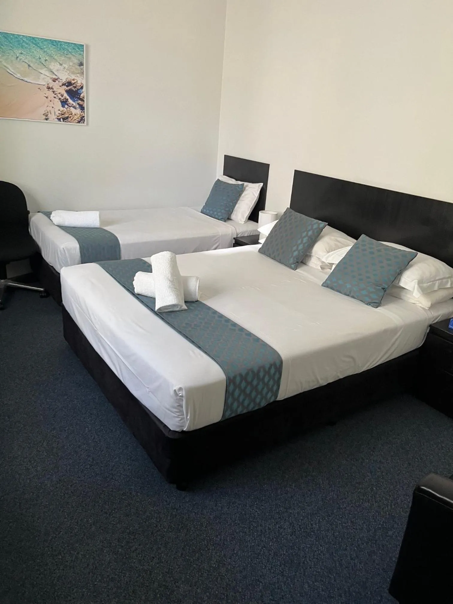 Bed in Hotel St Leonards