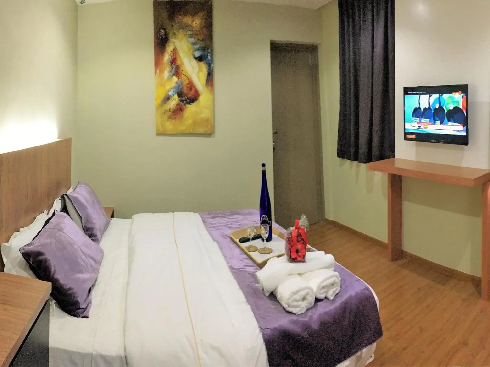 Superior King Room in Royale Hotel Batu Gajah Superior King Room in Royale Hotel Batu Gajah