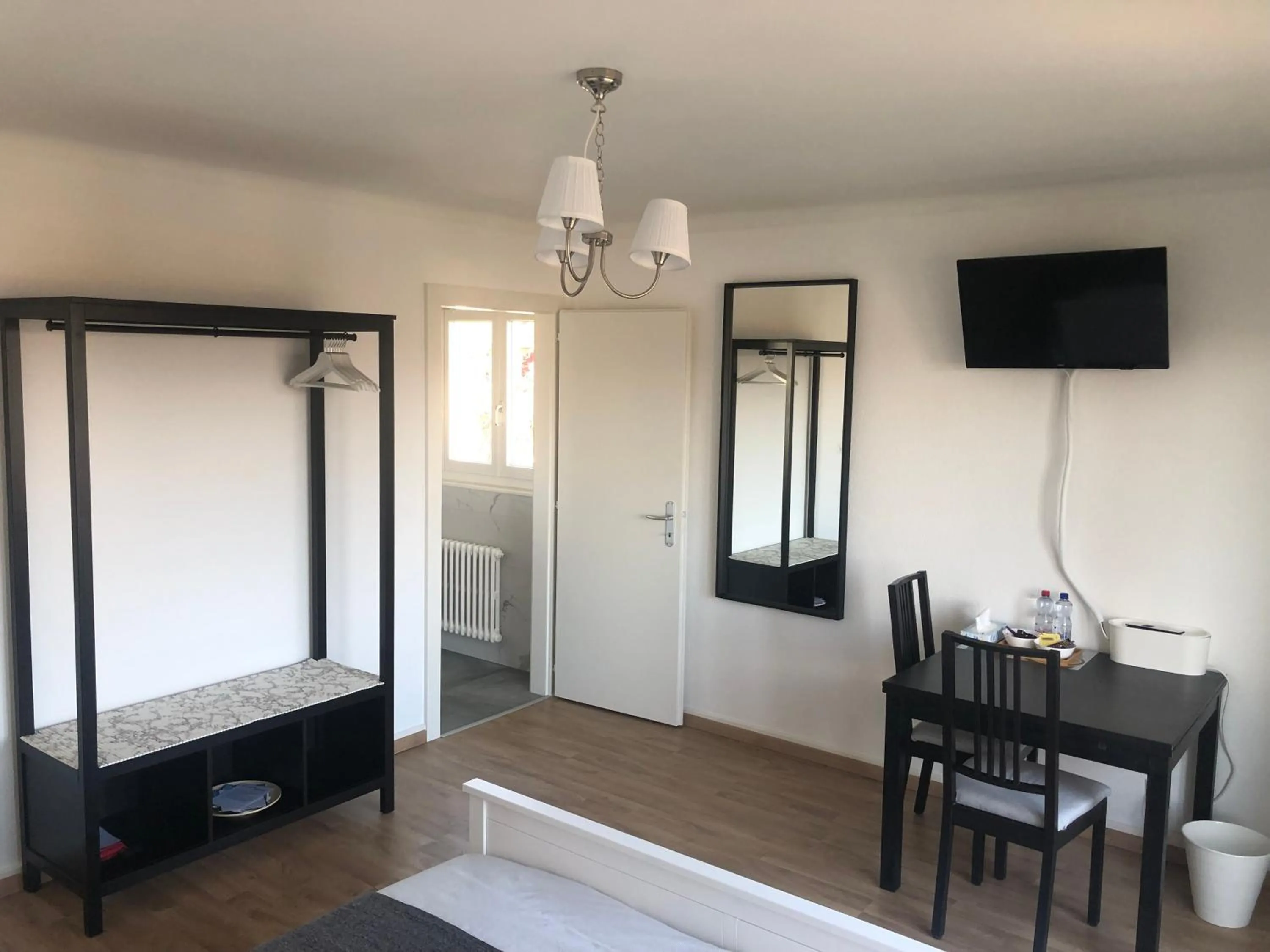 TV and multimedia, Bed in Au Bonheur des Iris