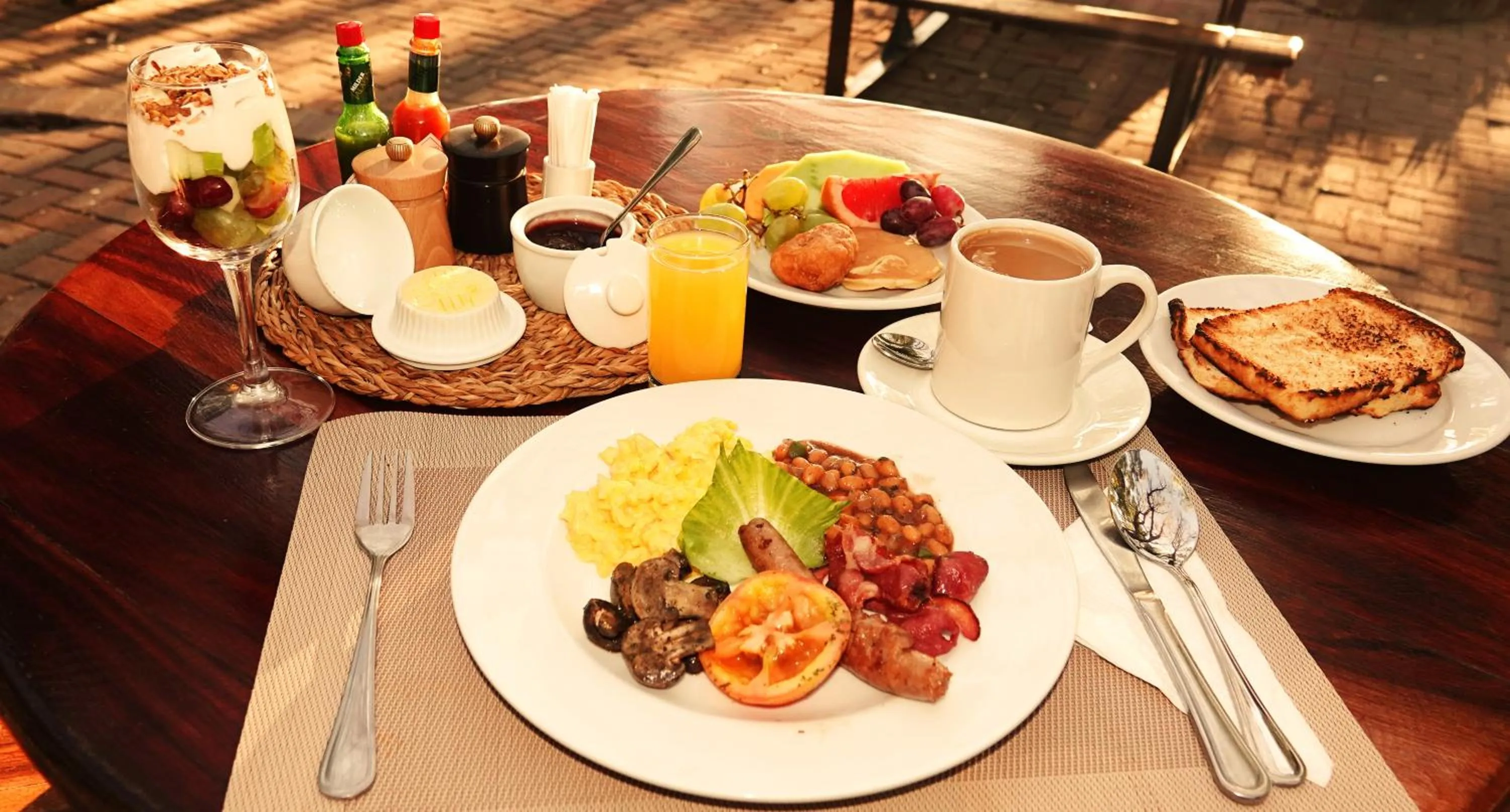 Breakfast in Island Safari Lodge