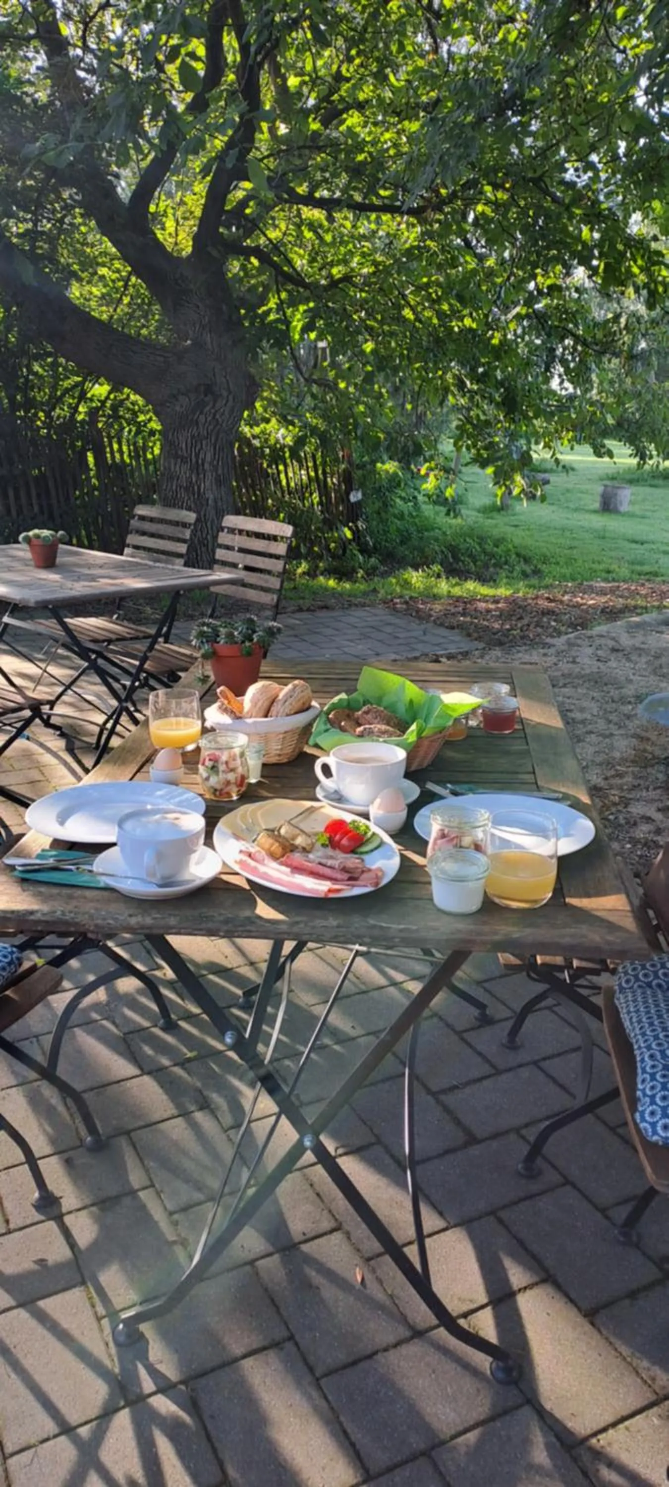 Breakfast in Bingers kleine Scheune