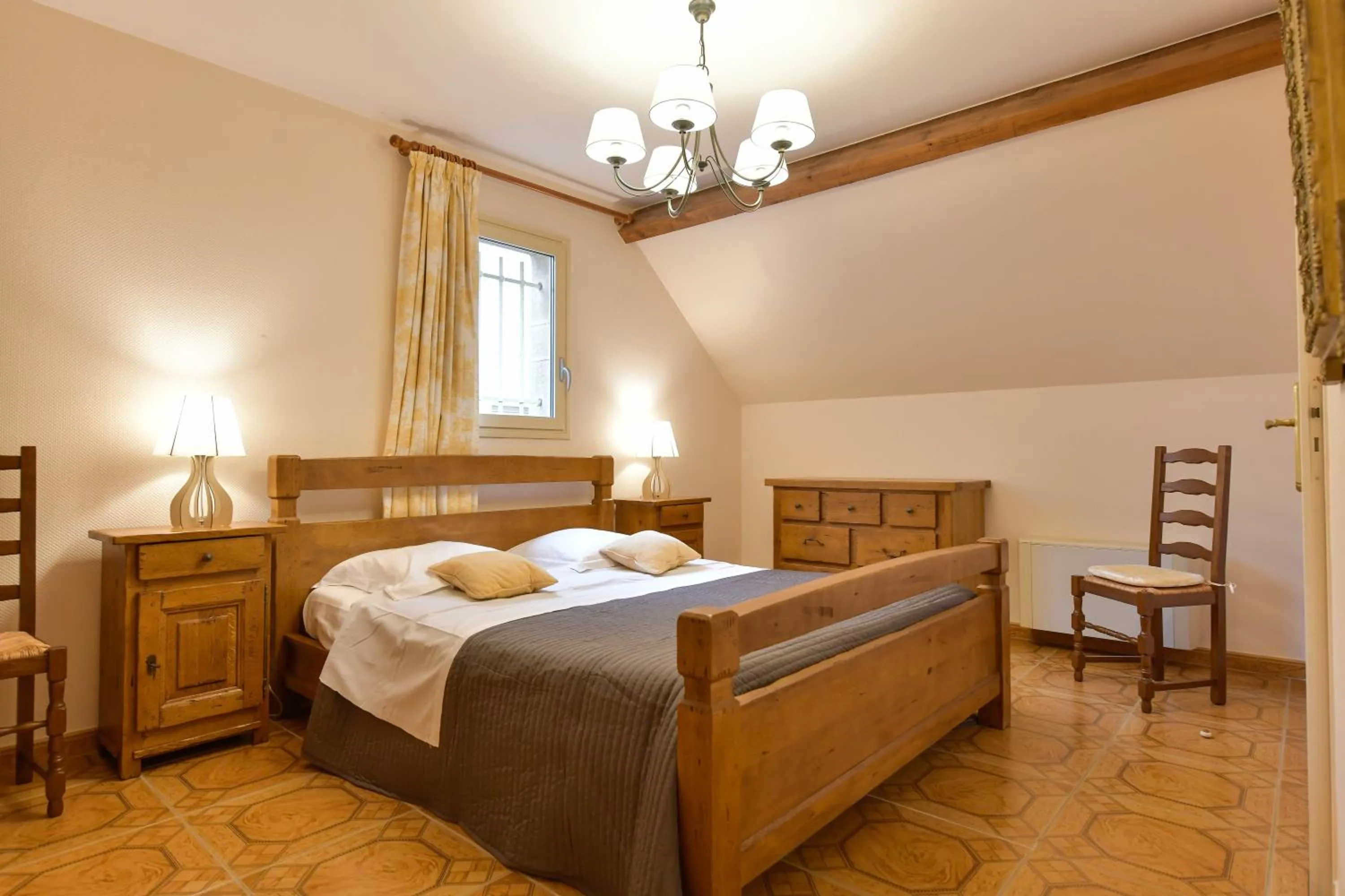 Photo of the whole room, Bed in Gite du Clos Champagnac